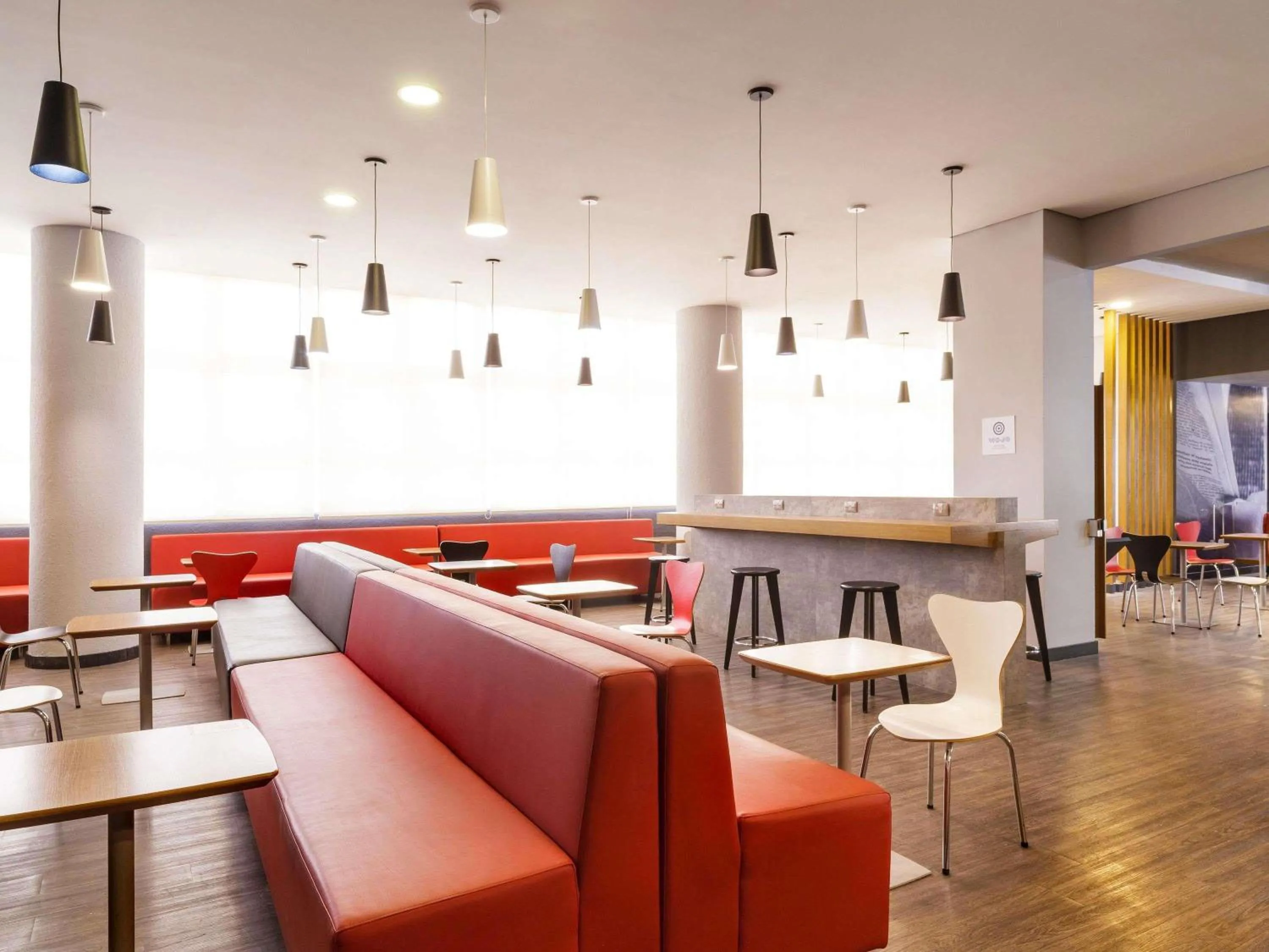 Restaurant/places to eat in ibis Sao Jose dos Campos Dutra