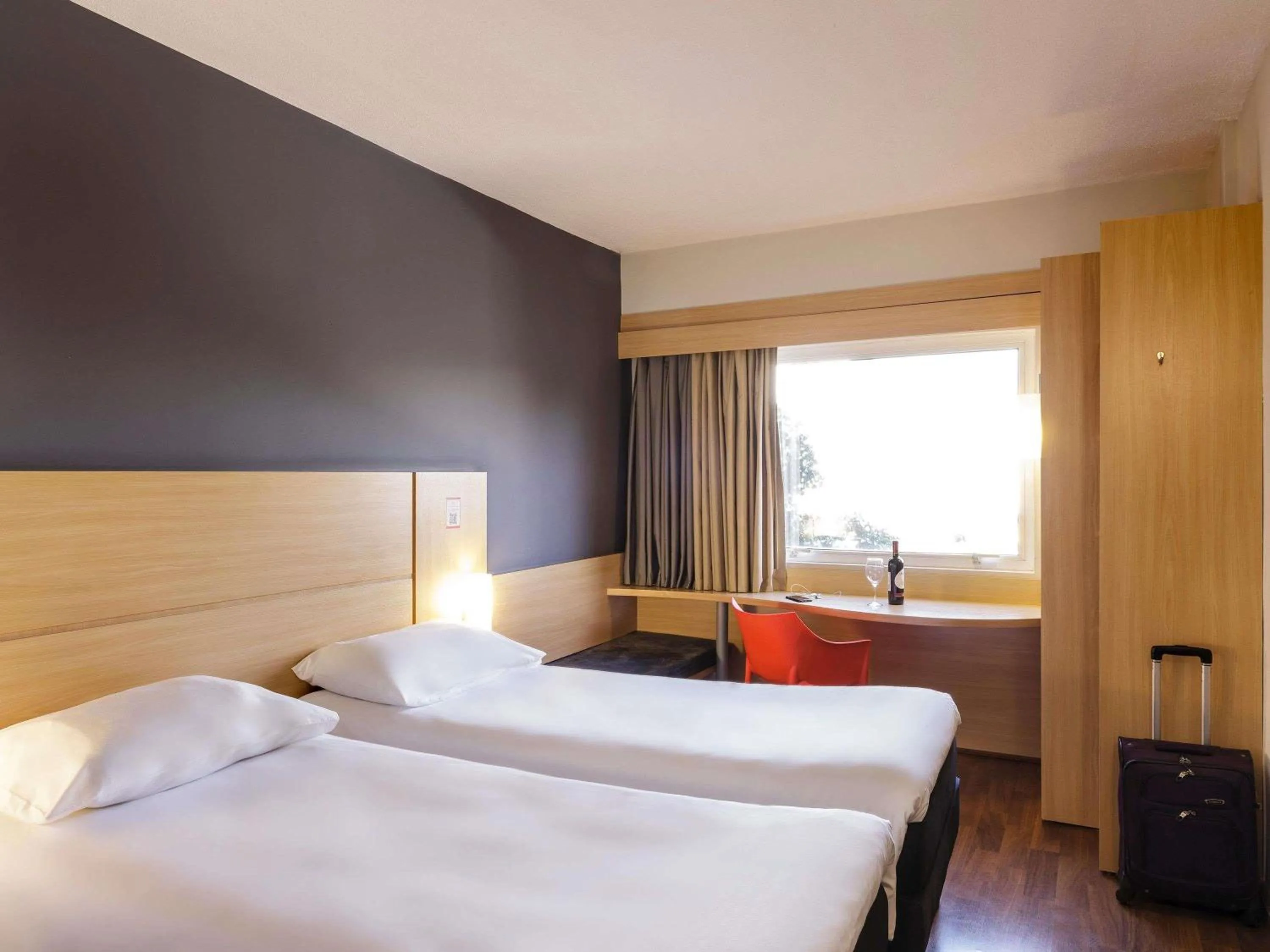 Bedroom, Bed in ibis Sao Jose dos Campos Dutra