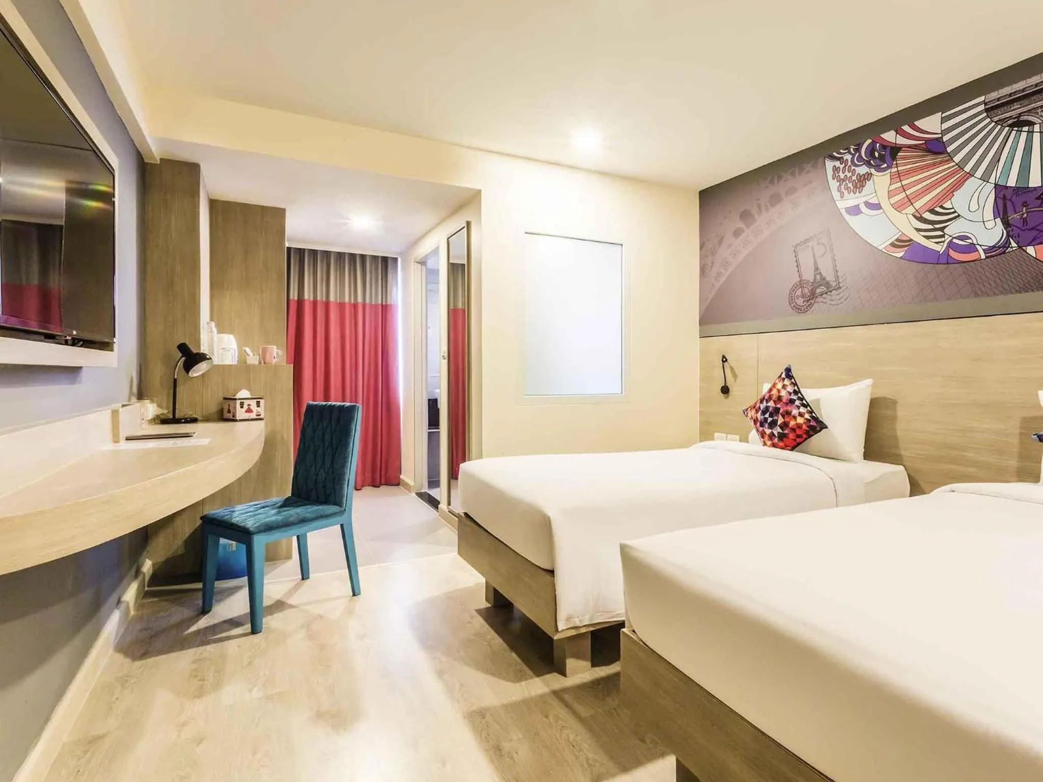 Bedroom, Bed in Ibis Styles Bangkok Sukhumvit 50