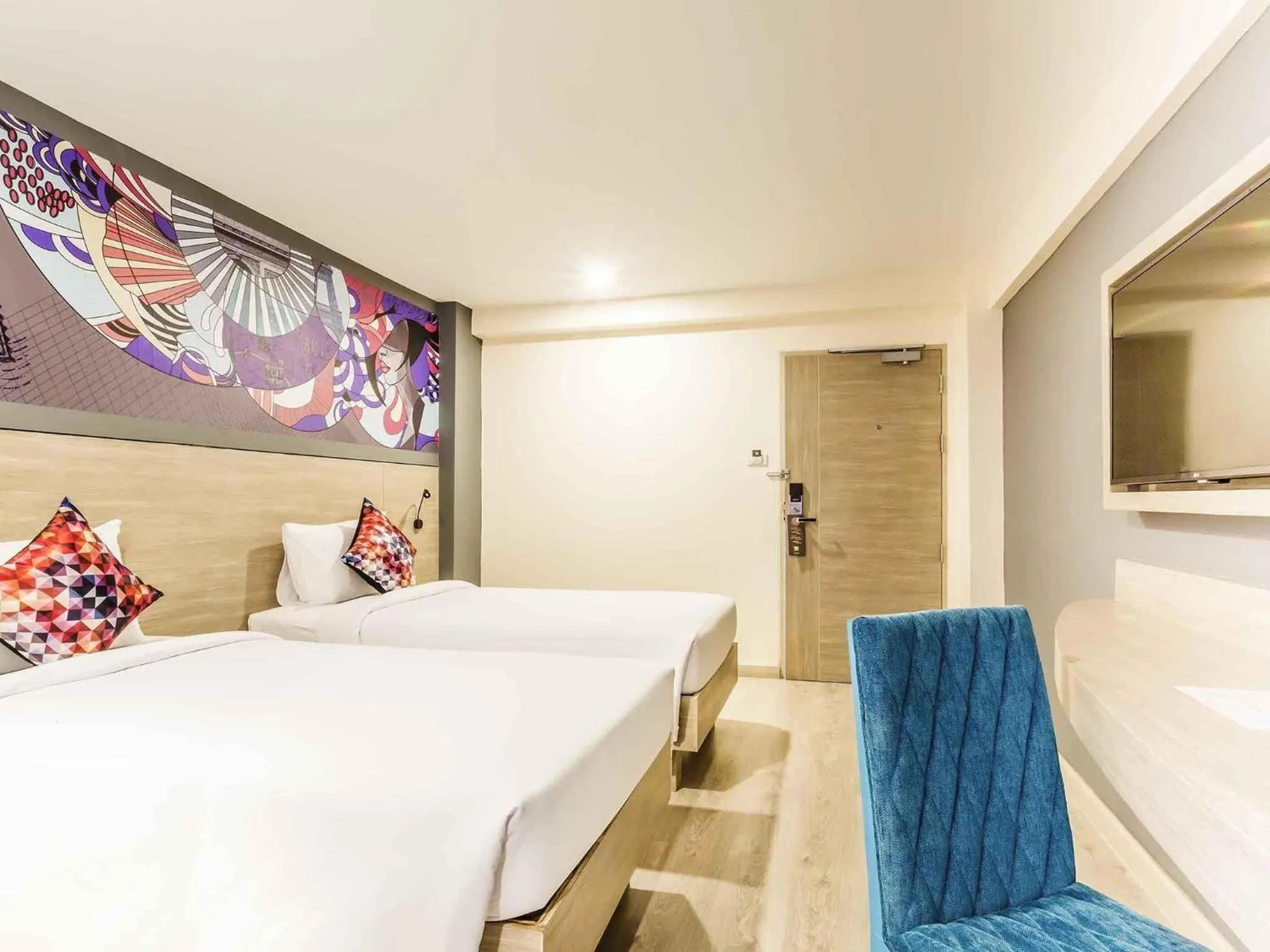 Bedroom, Bed in Ibis Styles Bangkok Sukhumvit 50