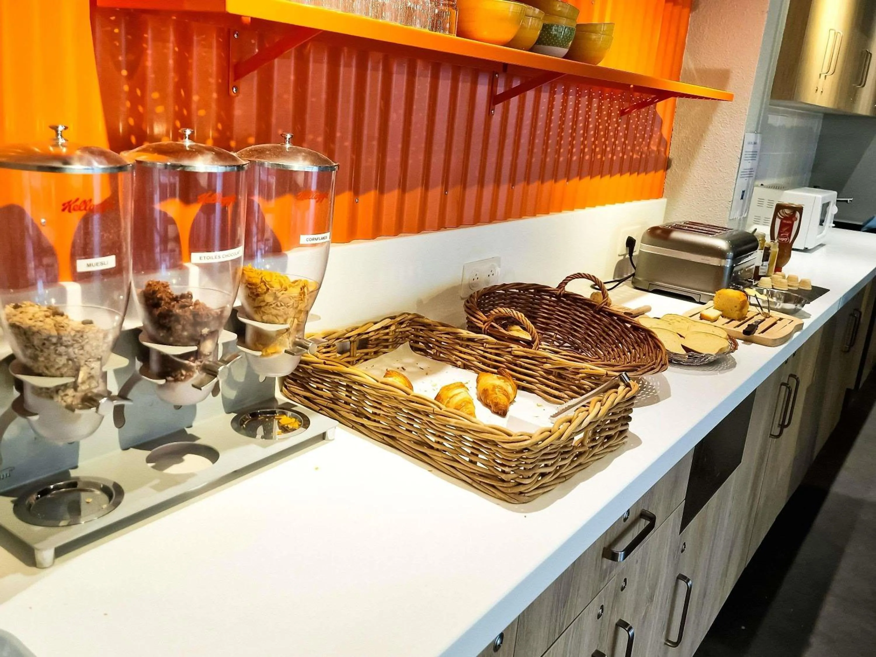 Breakfast in ibis Budget Lille Marcq En Baroeul