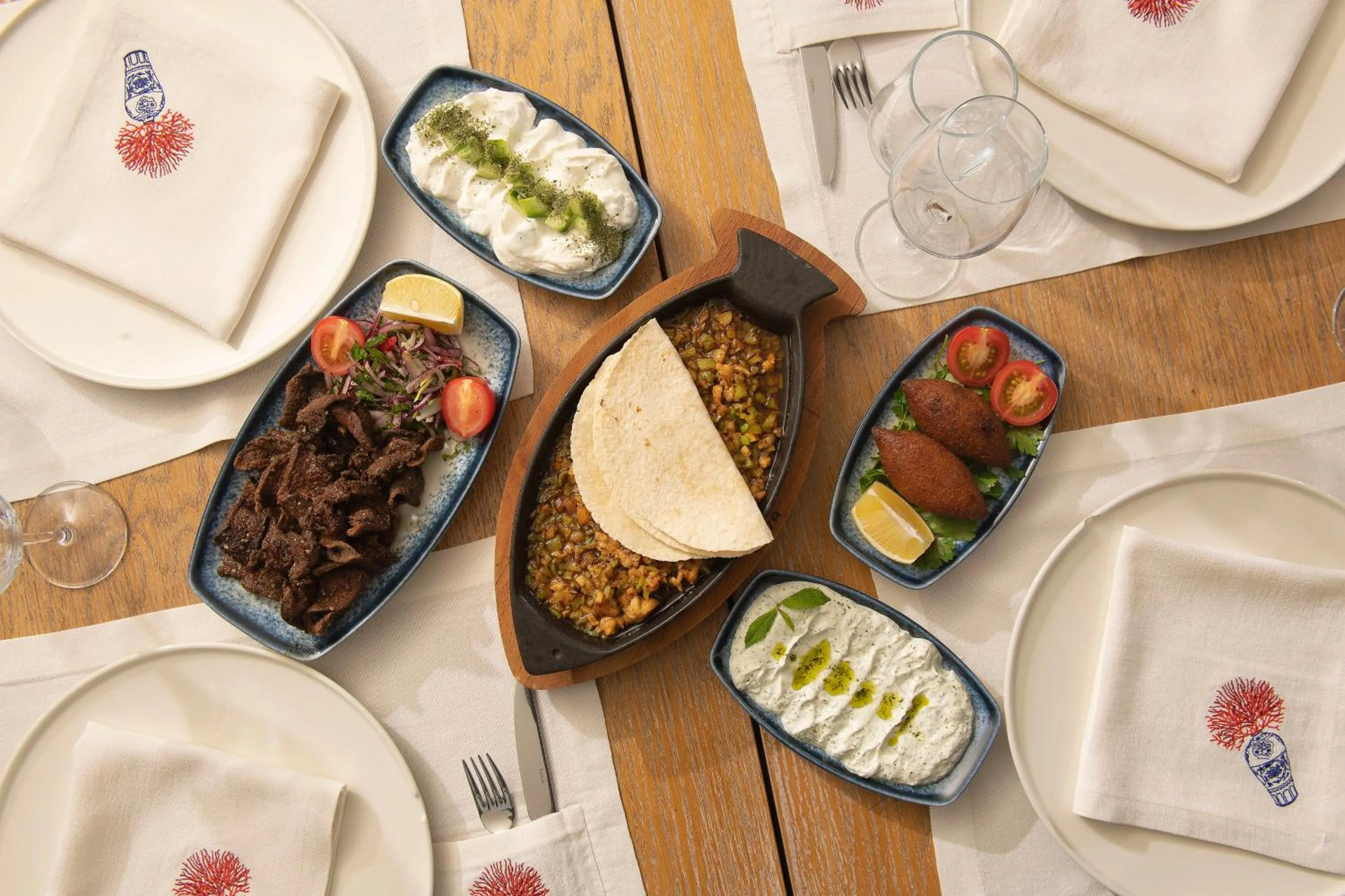 Restaurant/places to eat in Holiday Inn Kayseri - Duvenonu by IHG