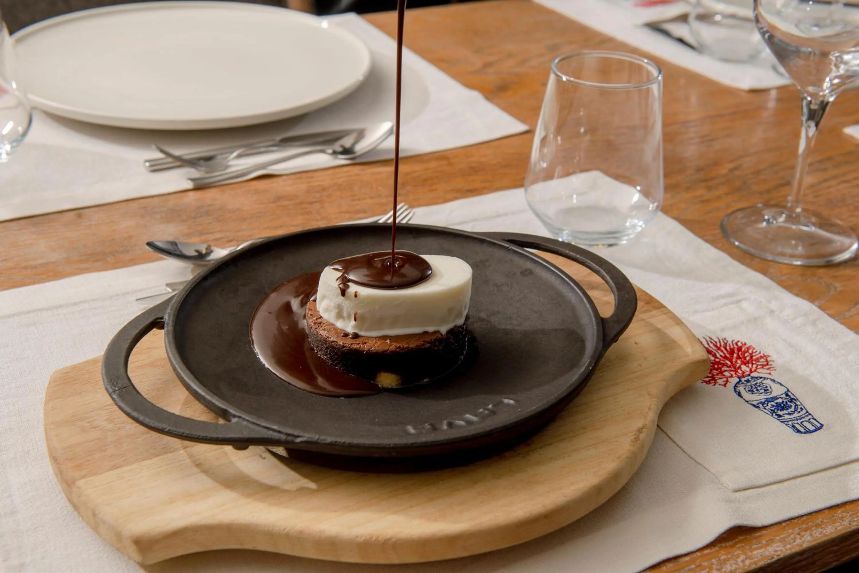 Restaurant/places to eat in Holiday Inn Kayseri - Duvenonu by IHG