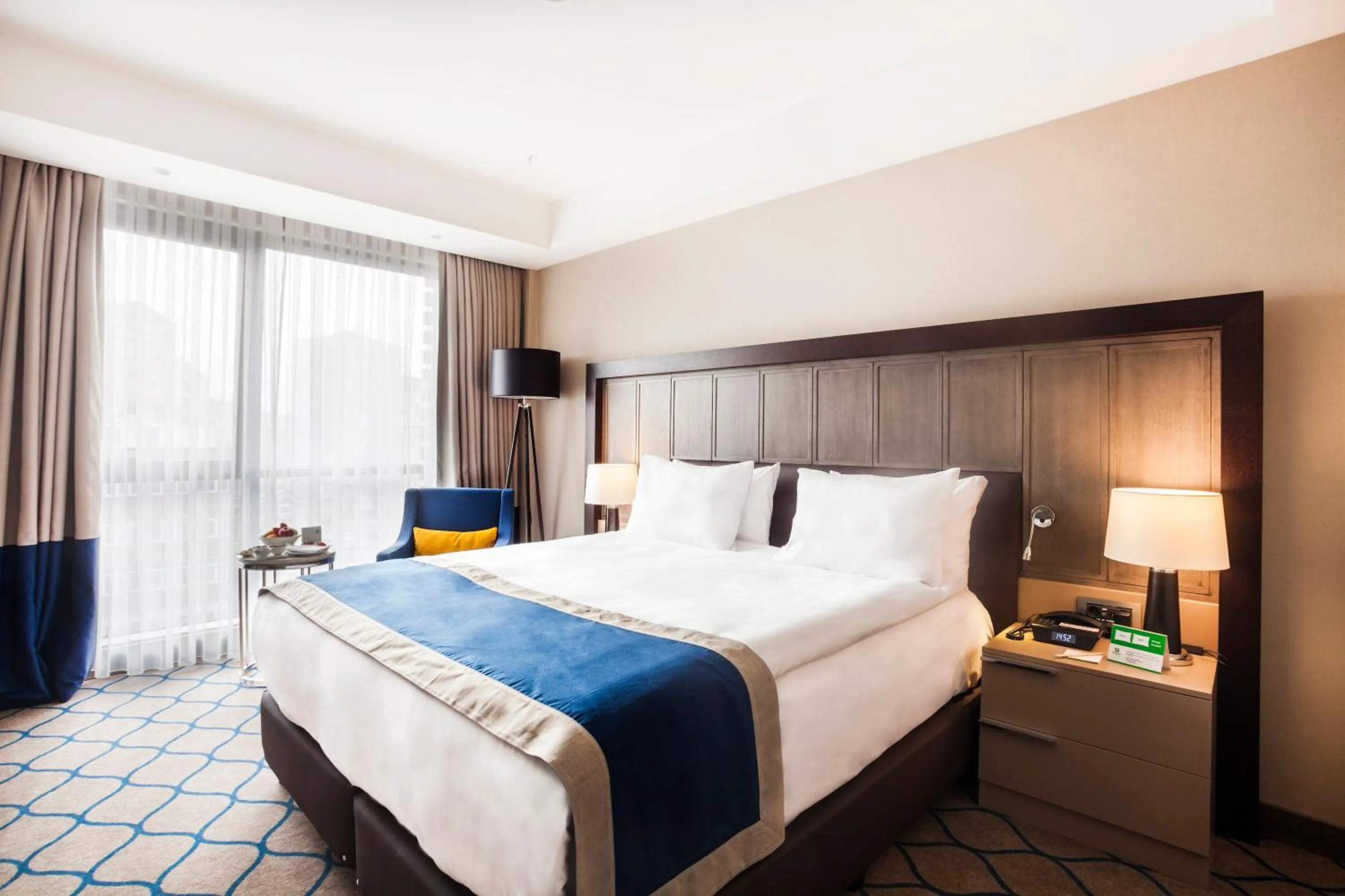 Photo of the whole room, Bed in Holiday Inn Kayseri - Duvenonu by IHG