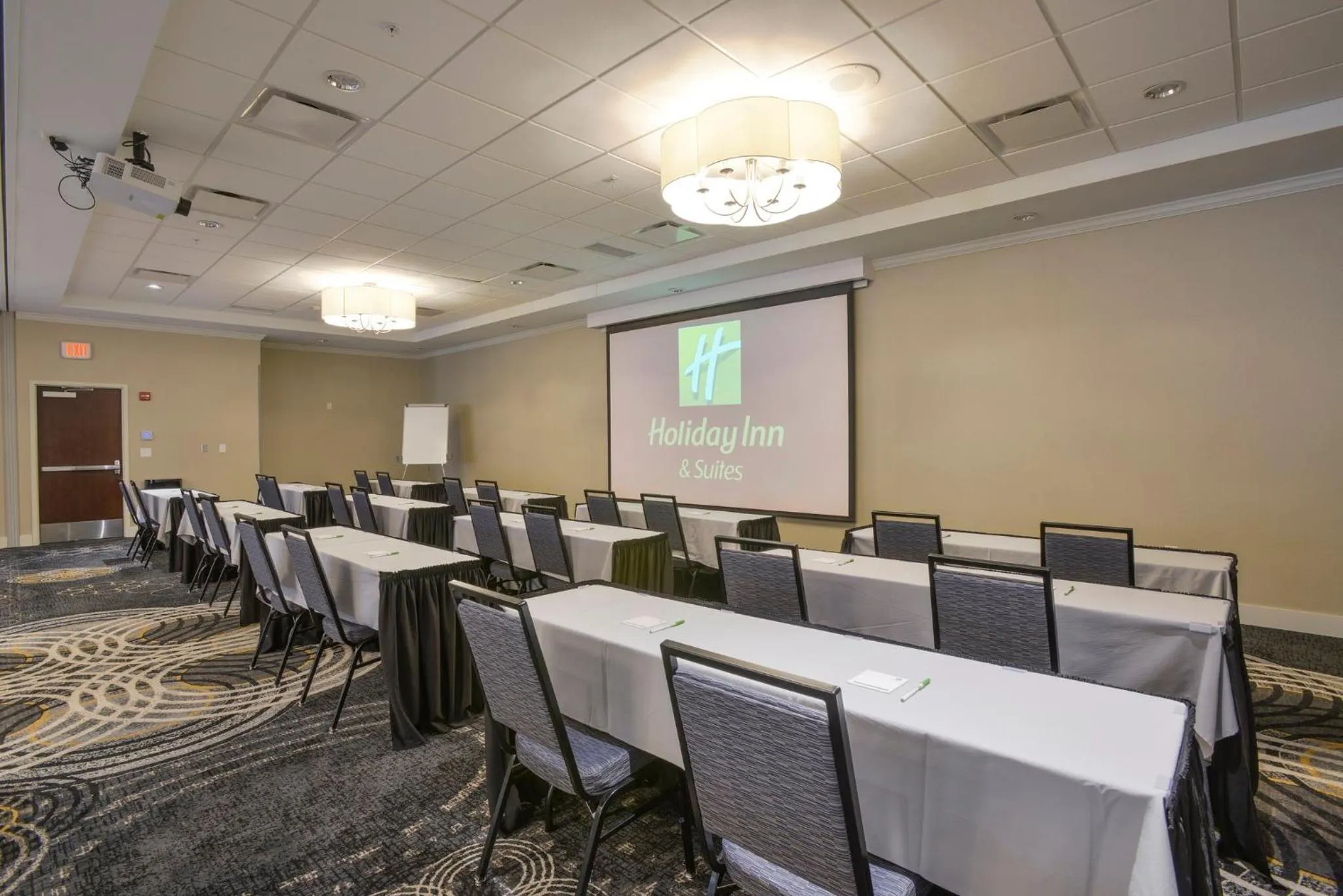 Meeting/conference room in Voco The Clair Cincinnati Downtown by IHG