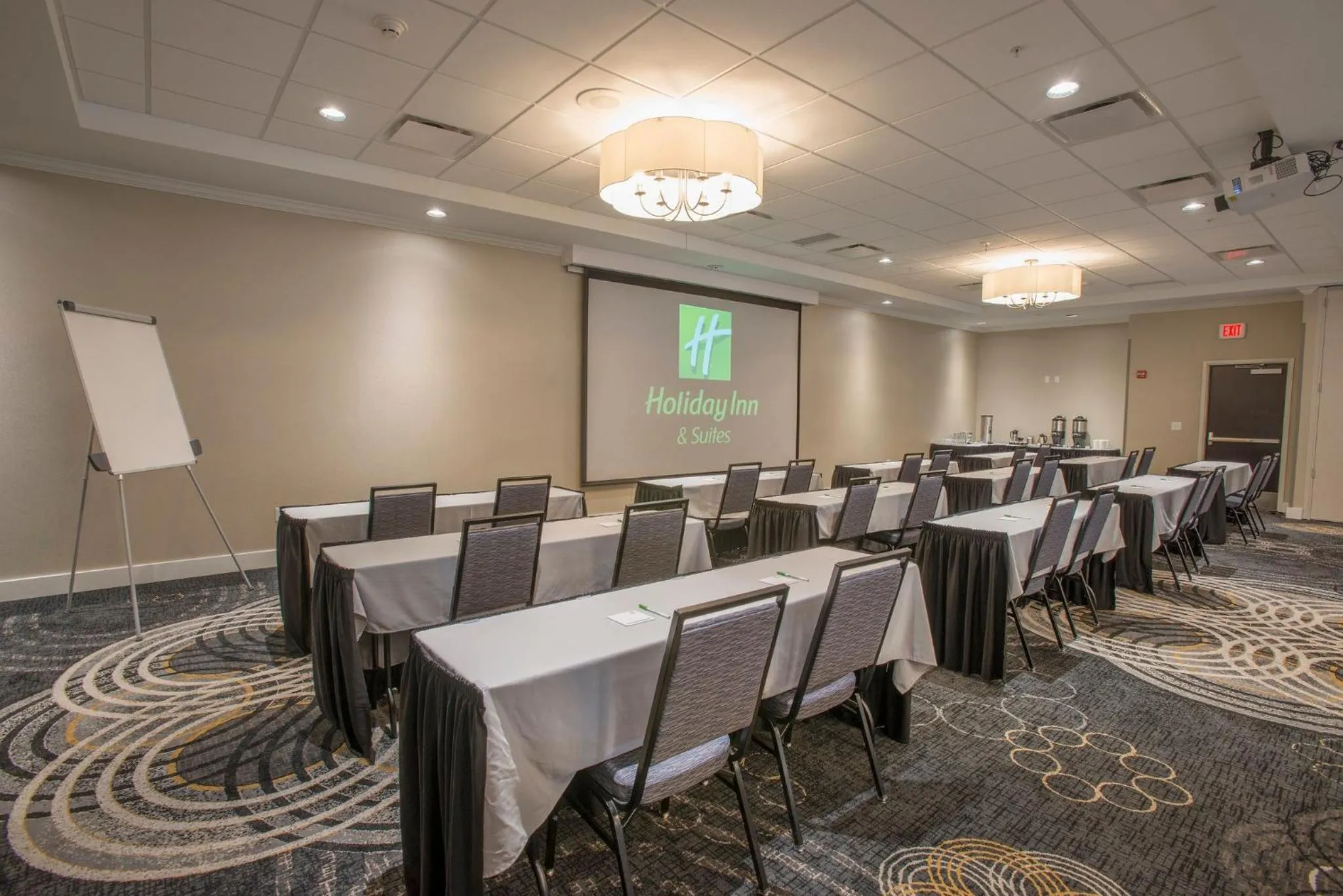 Meeting/conference room in Voco The Clair Cincinnati Downtown by IHG