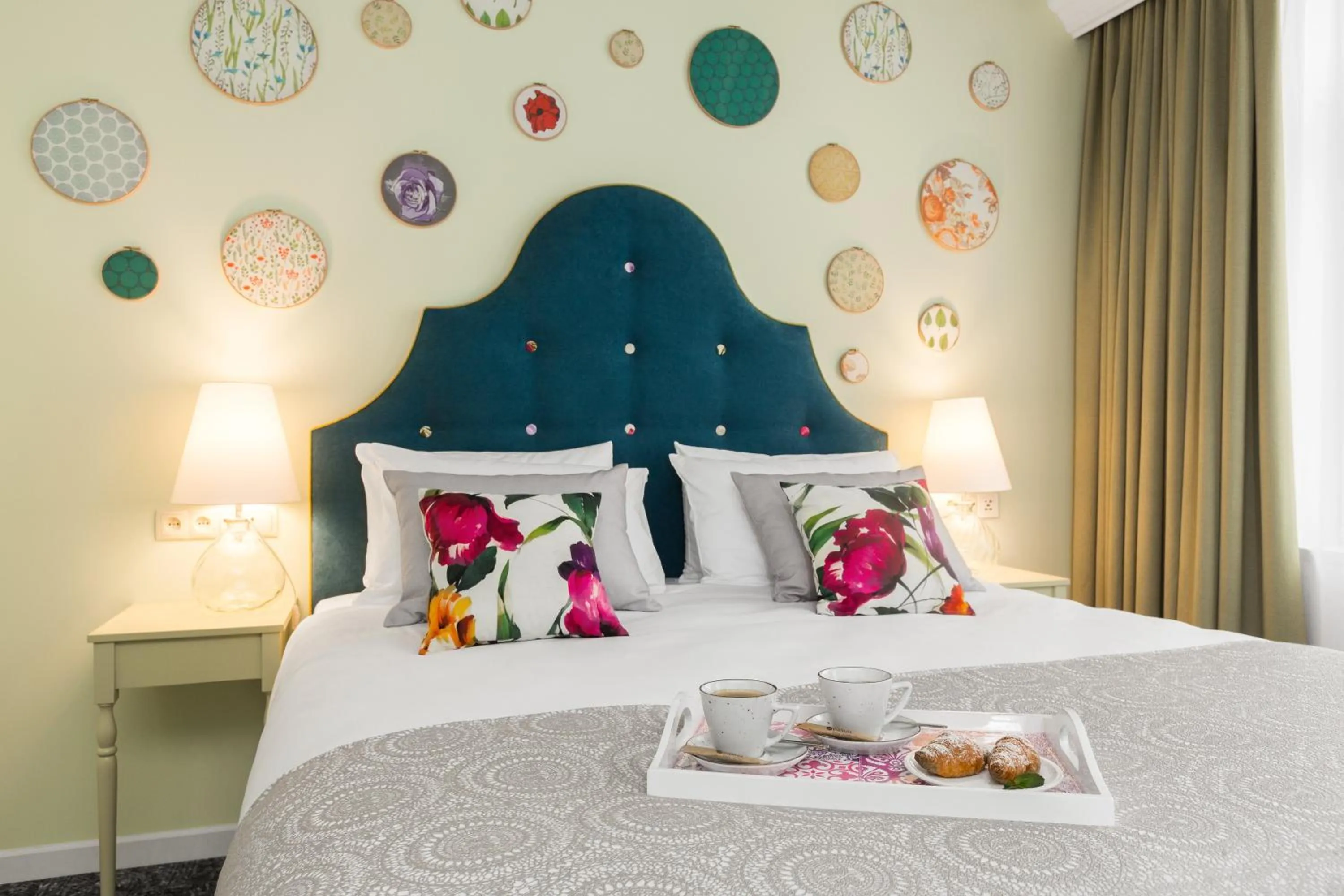 Photo of the whole room, Bed in Hotel Indigo Krakow - Old Town by IHG