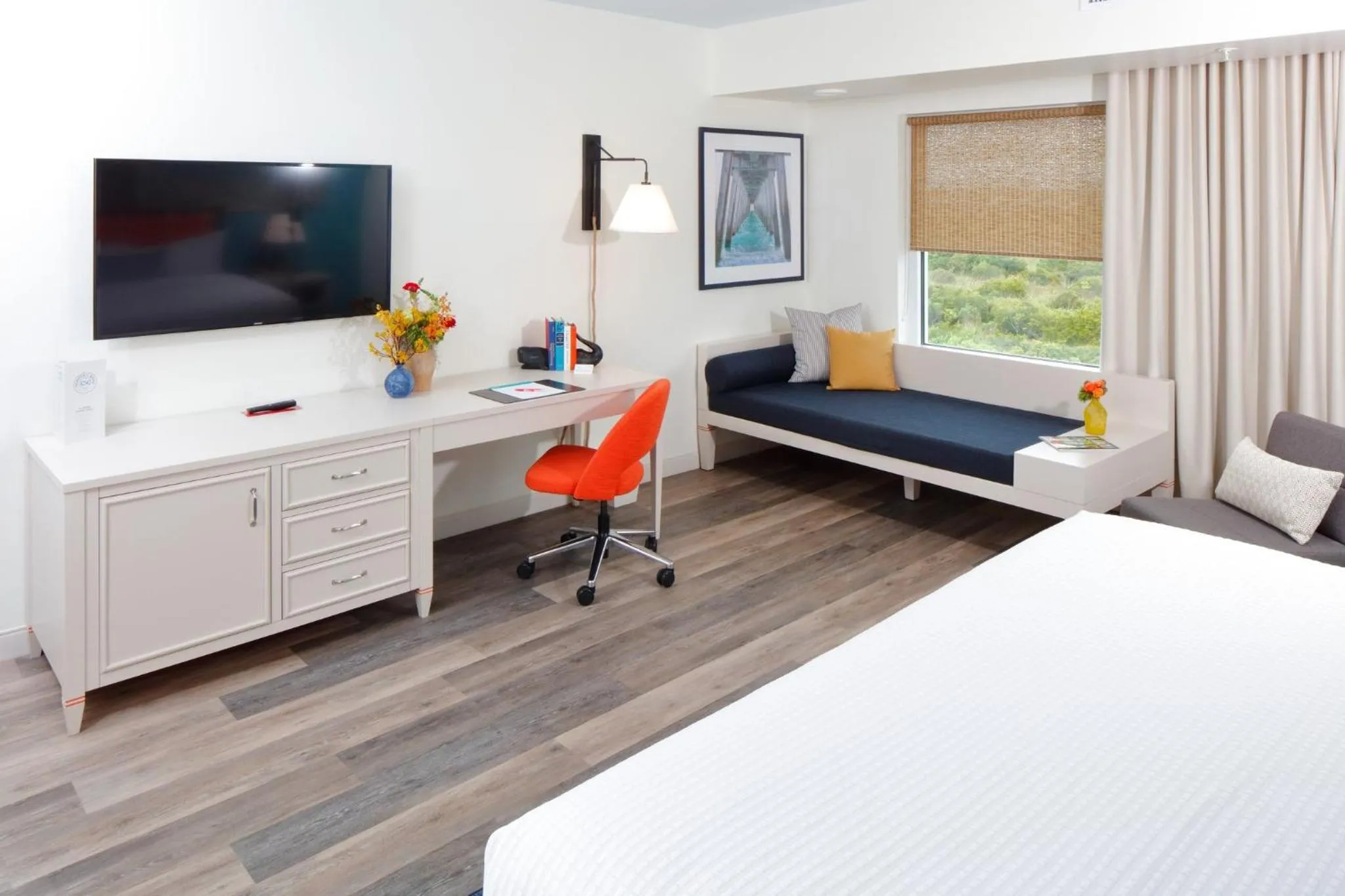 Photo of the whole room, Bed in Hotel Indigo Orange Beach - Gulf Shores by IHG