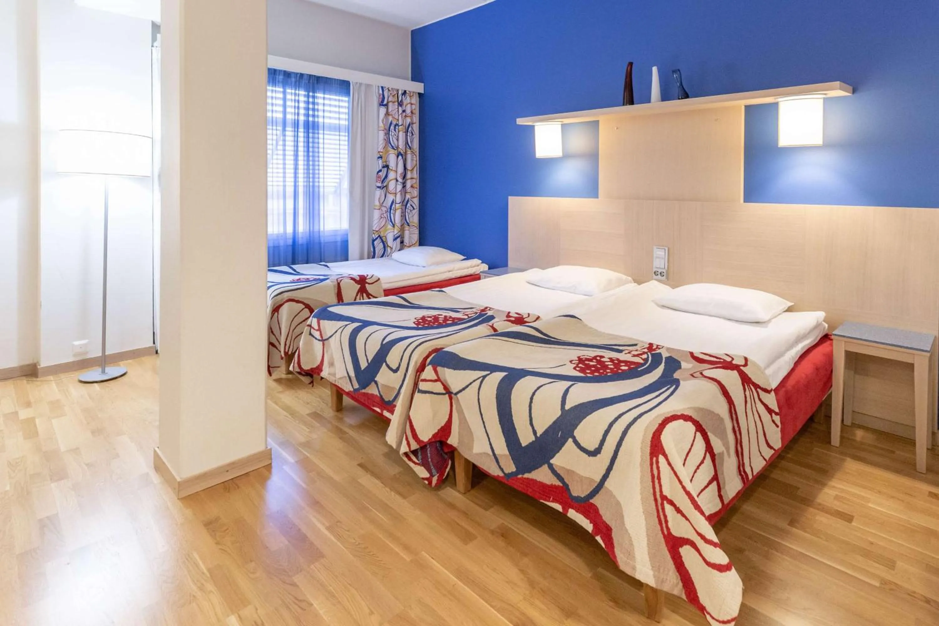 Bedroom, Bed in Scandic Hyvinkää