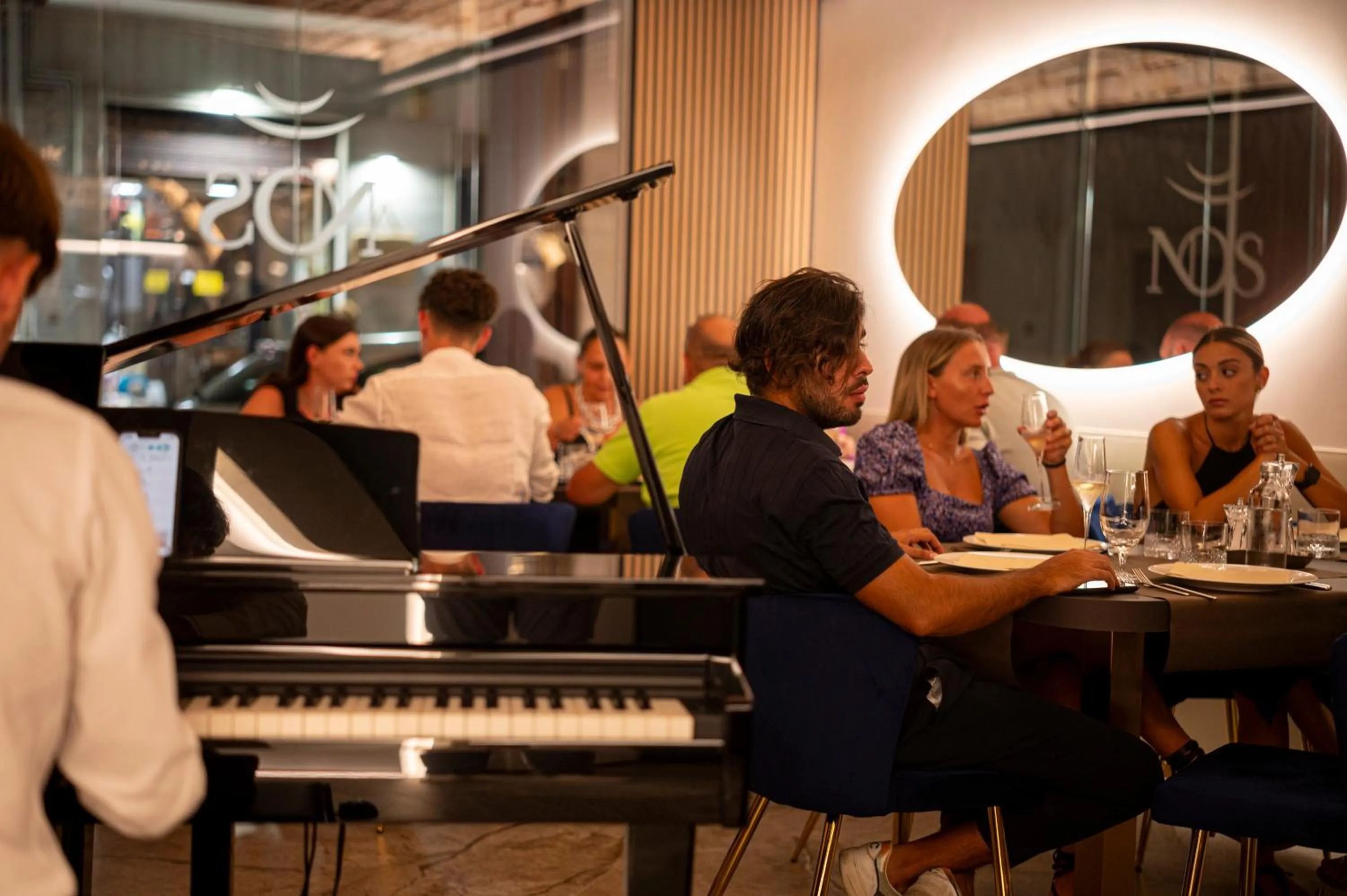 Restaurant/places to eat in Palazzo Scotto