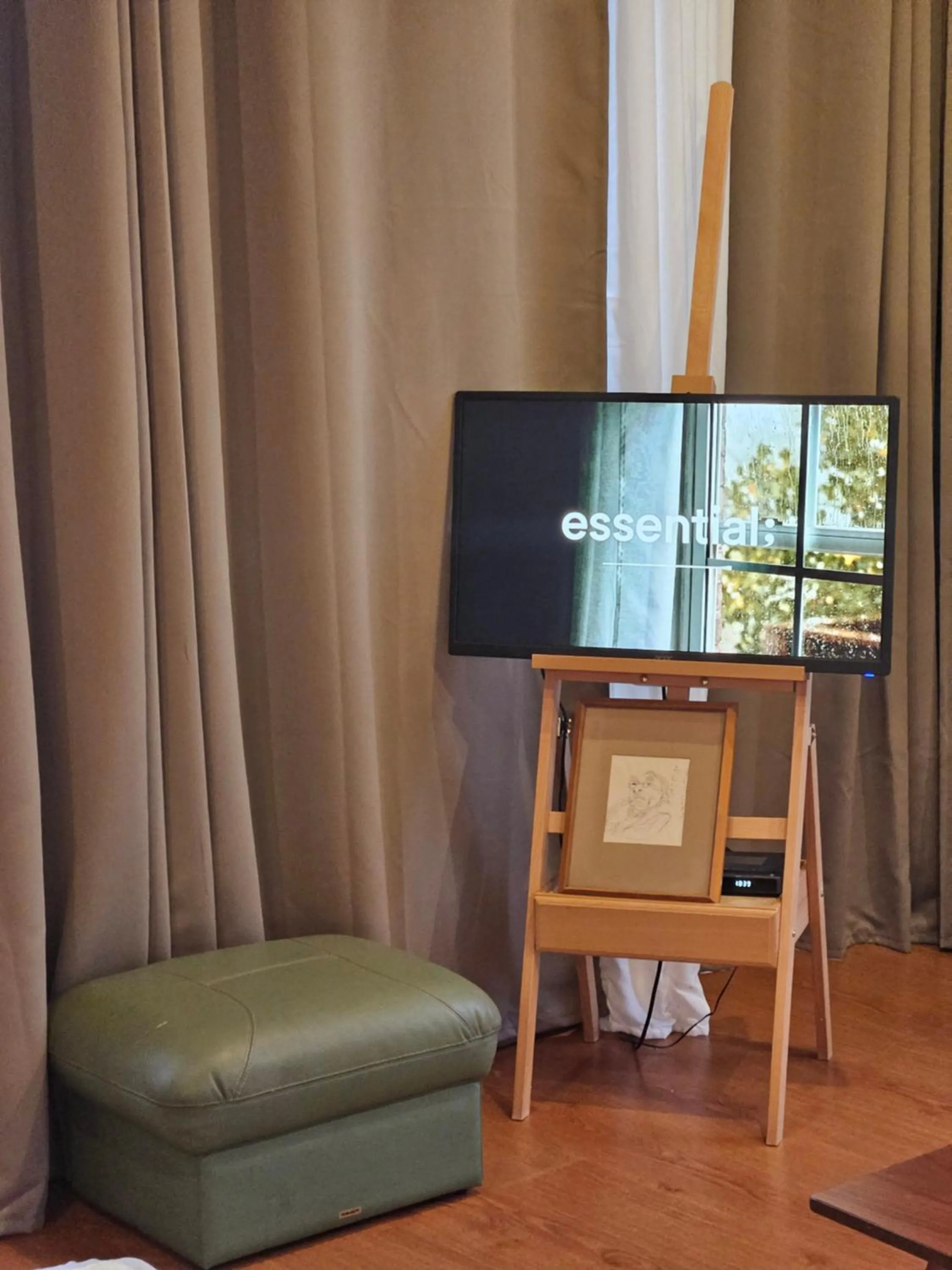 Communal lounge/ TV room in 88 Fine Hotel @ Suratthani Airport