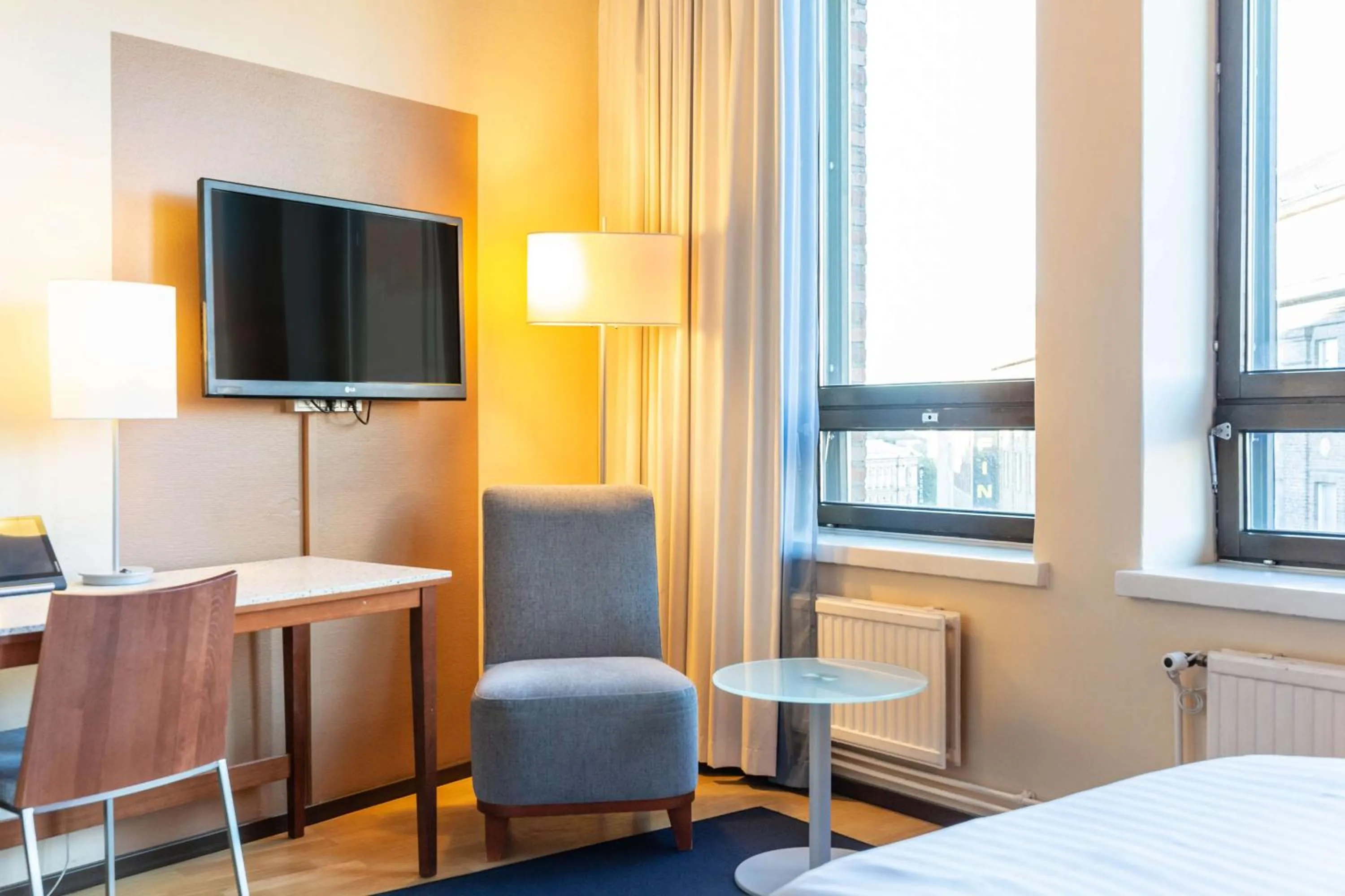 Bedroom, Bed in Scandic Kaisaniemi