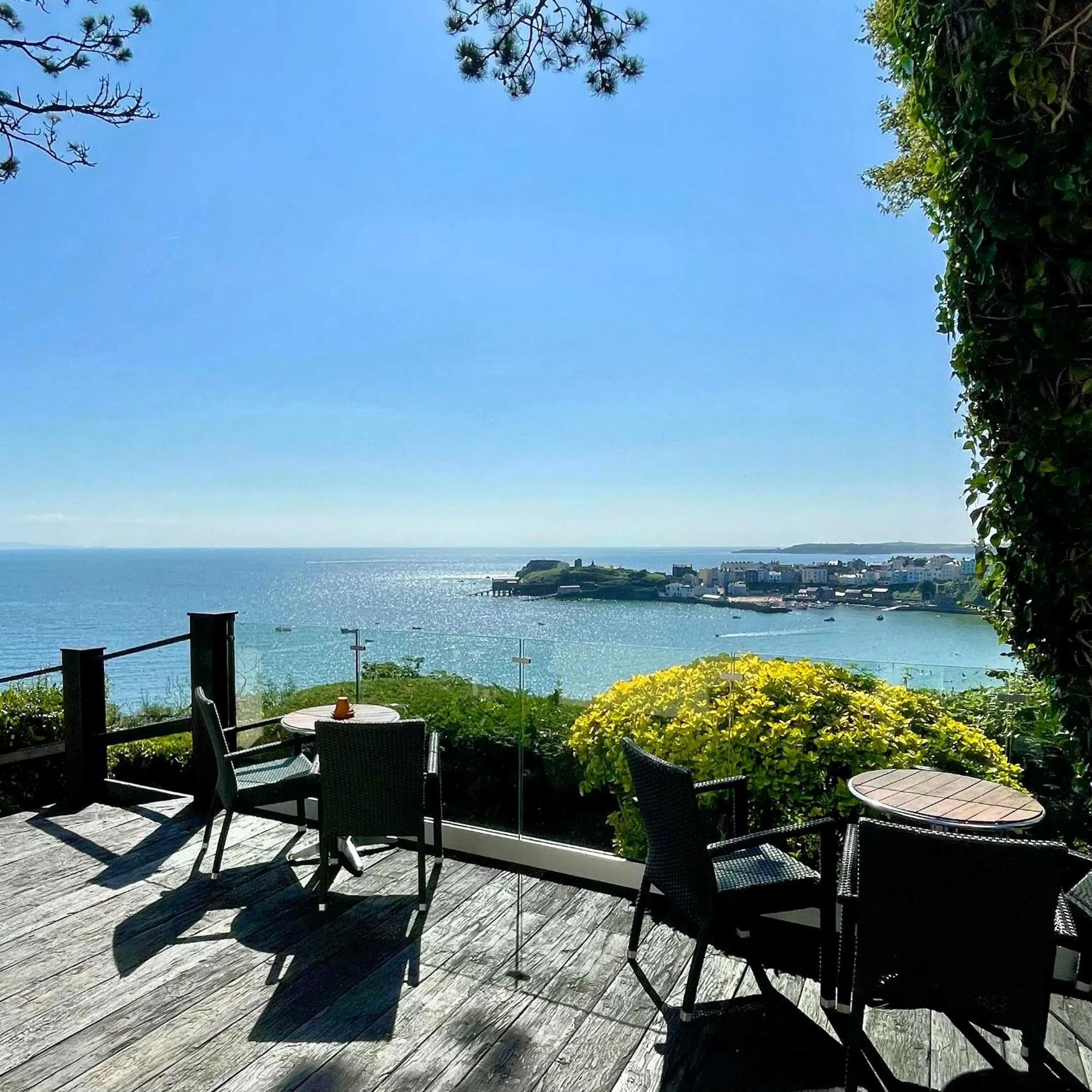 Patio in The Park Hotel