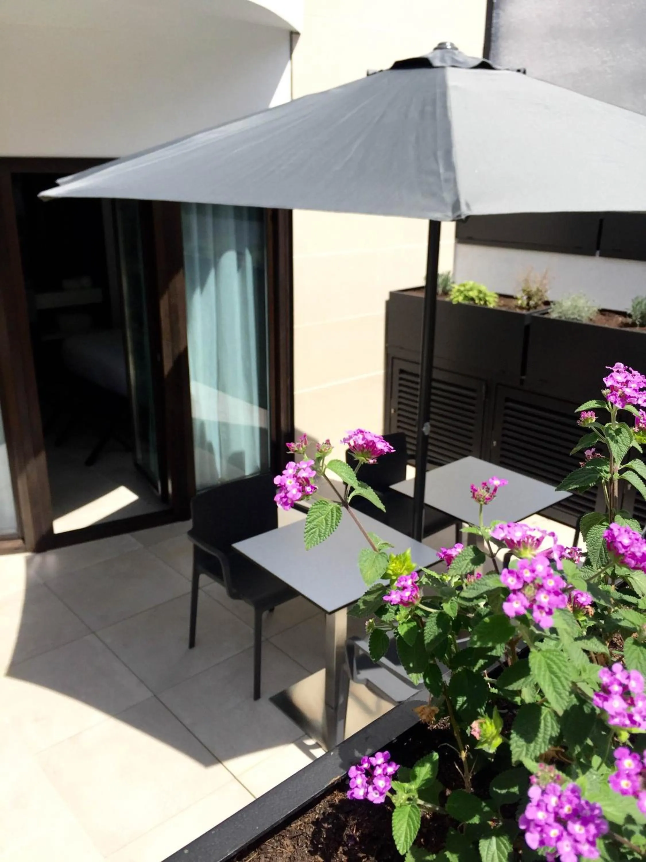 Balcony/Terrace in Vila Arenys Hotel