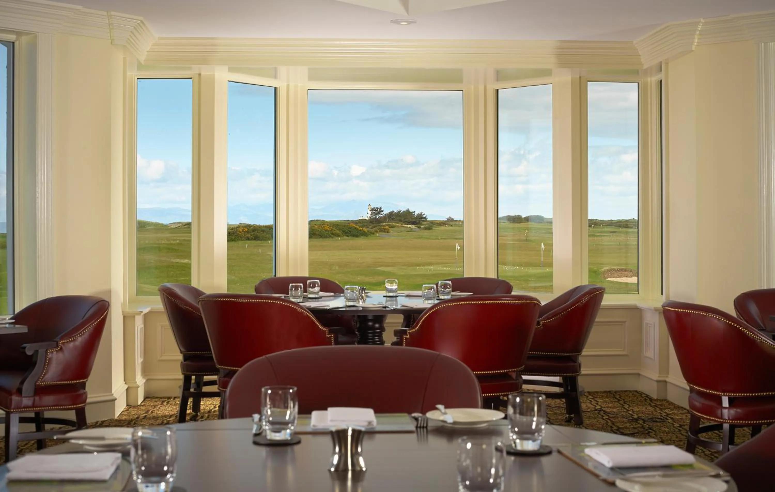 Restaurant/places to eat in Trump Turnberry