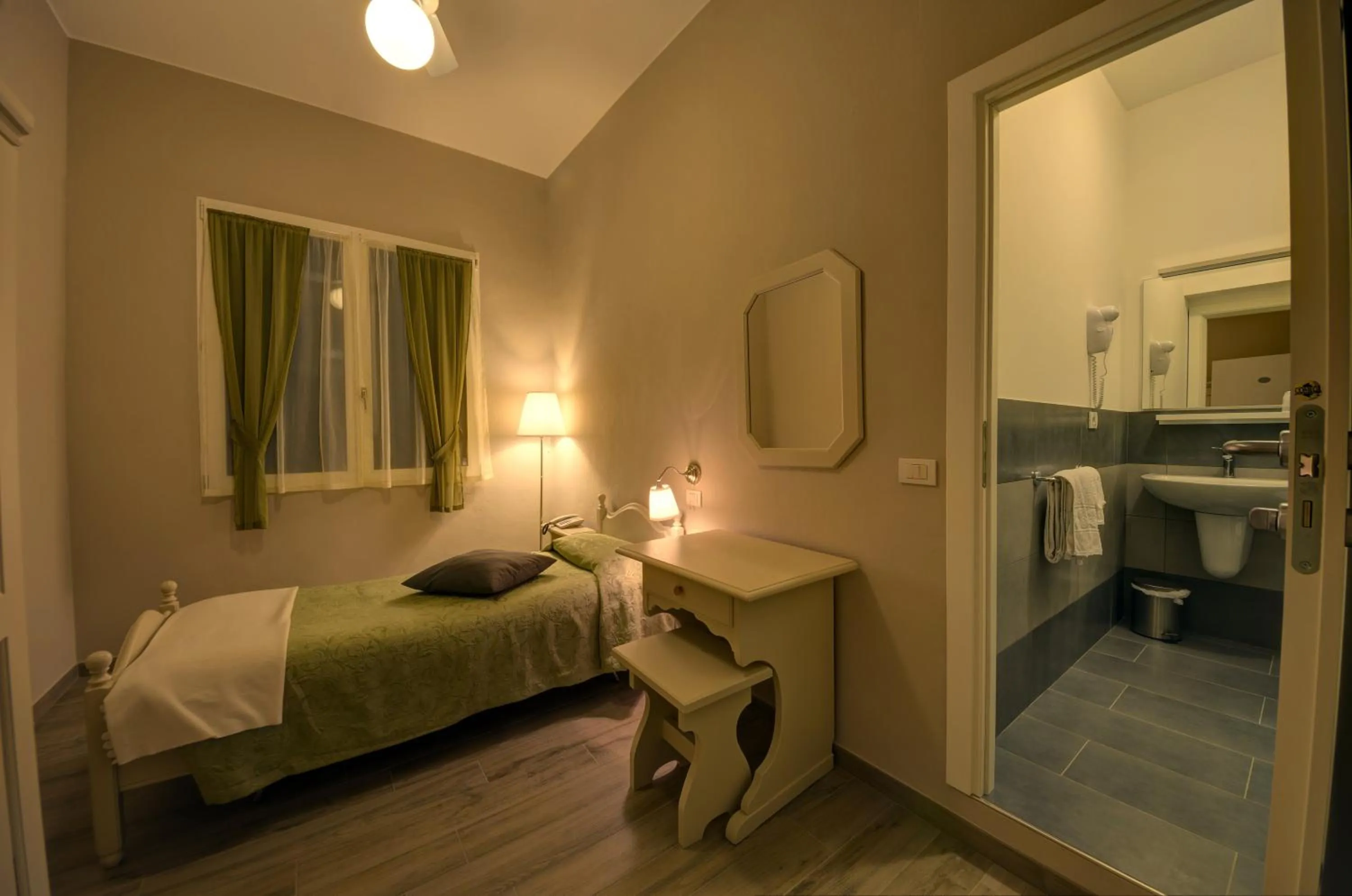 Bed in Hotel Ristorante Bologna