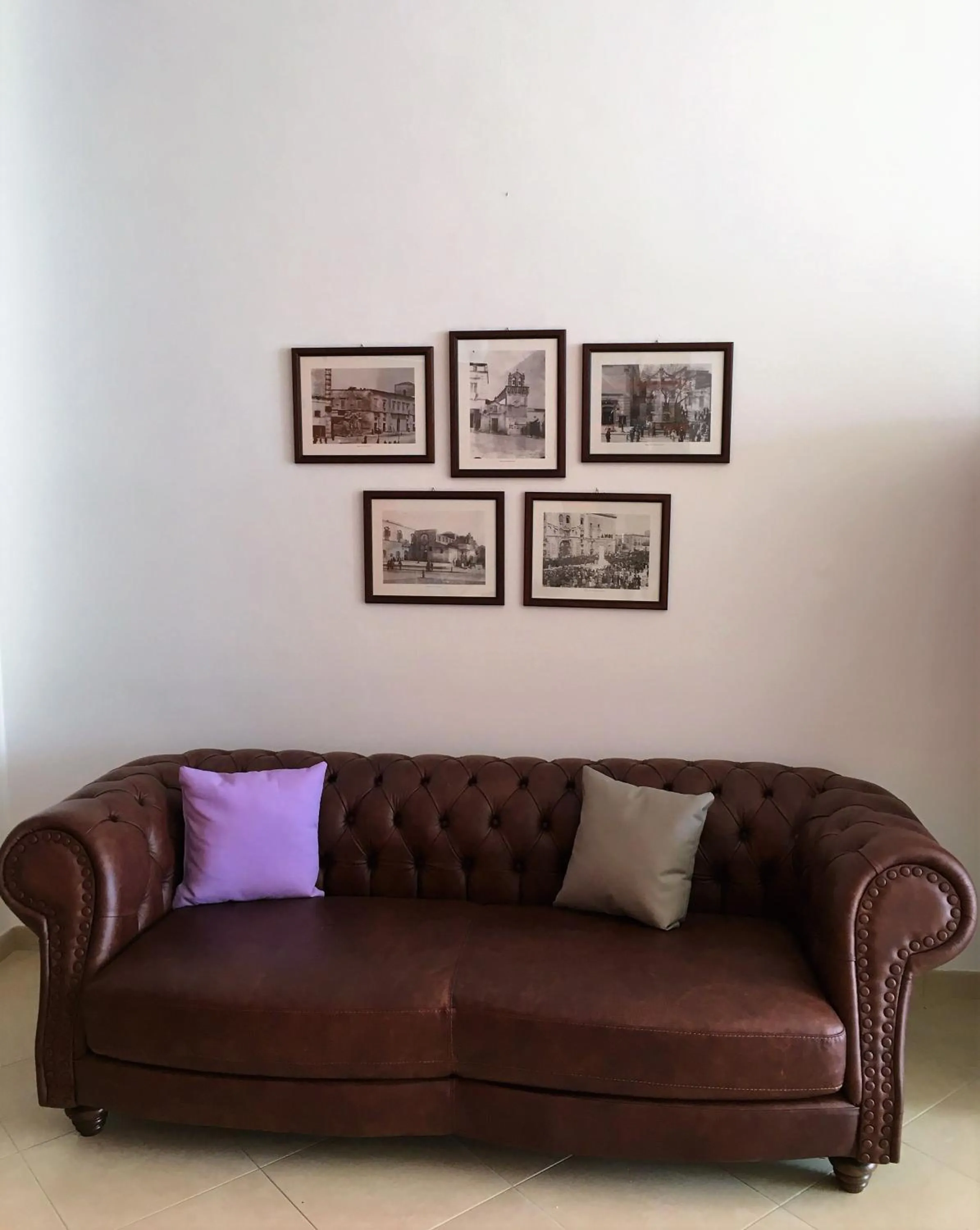 Communal lounge/ TV room in The Rock Hostel