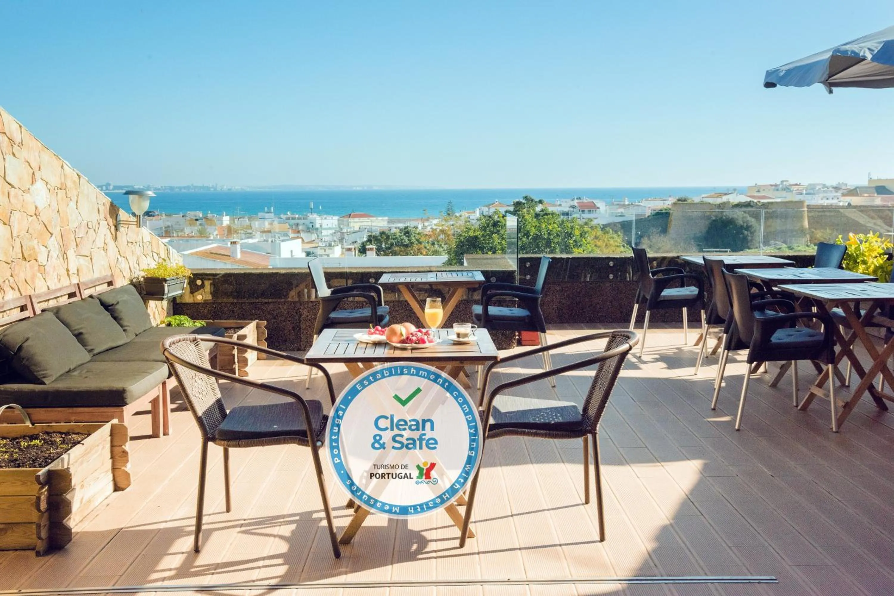 Balcony/Terrace in Lagos Uptown Bed & Breakfast