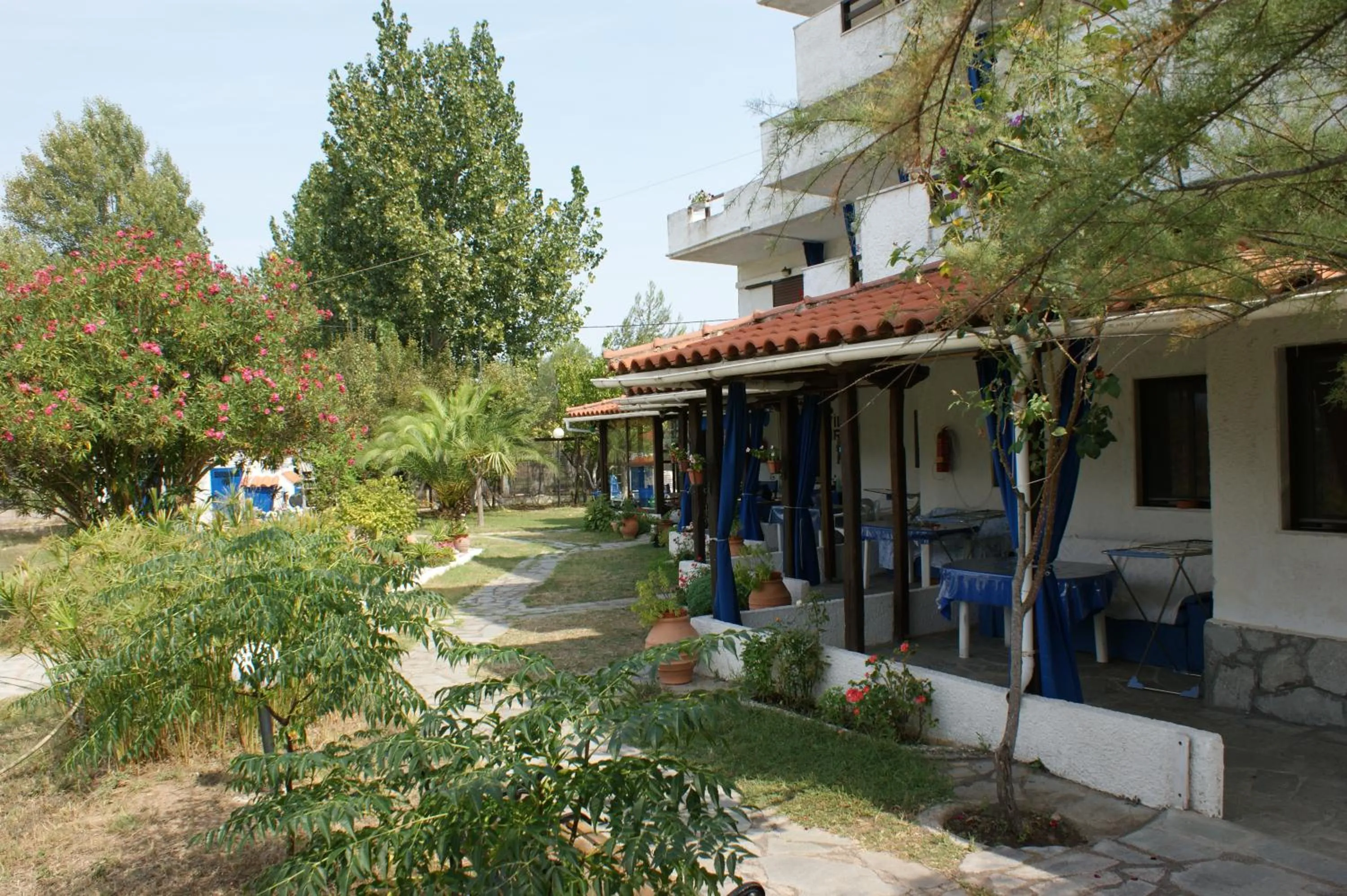 Villa Iris Studios