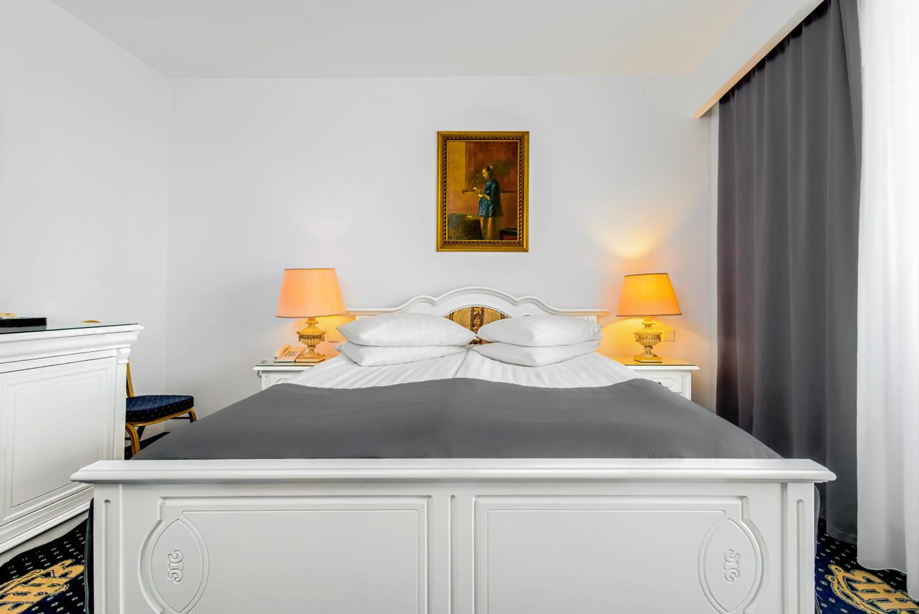 Bed in Hotel Imparatul Romanilor Hotel & SPA