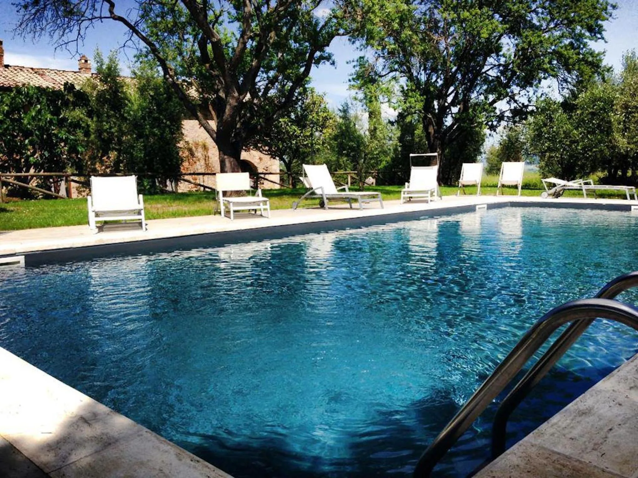 Spring in SARNA Residence