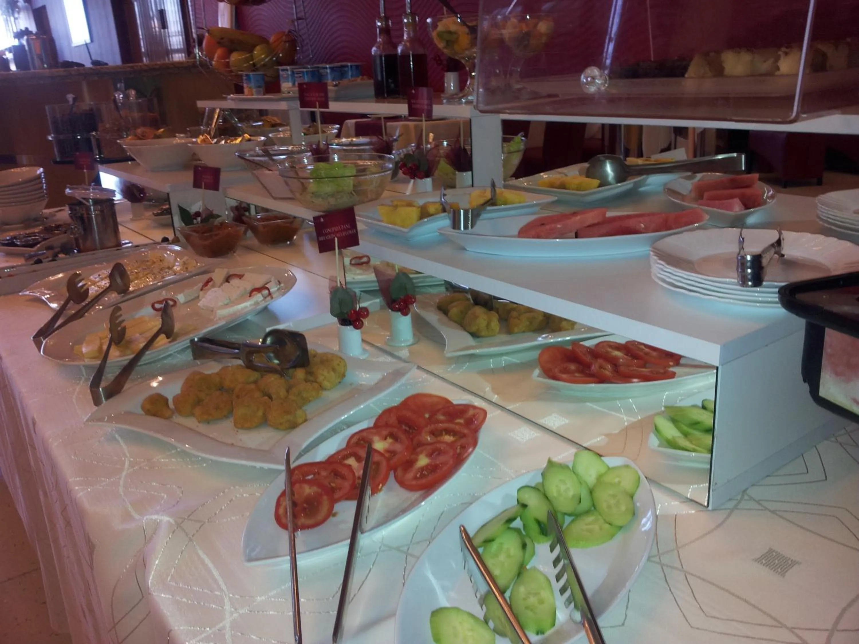 Breakfast in Silver Hotel