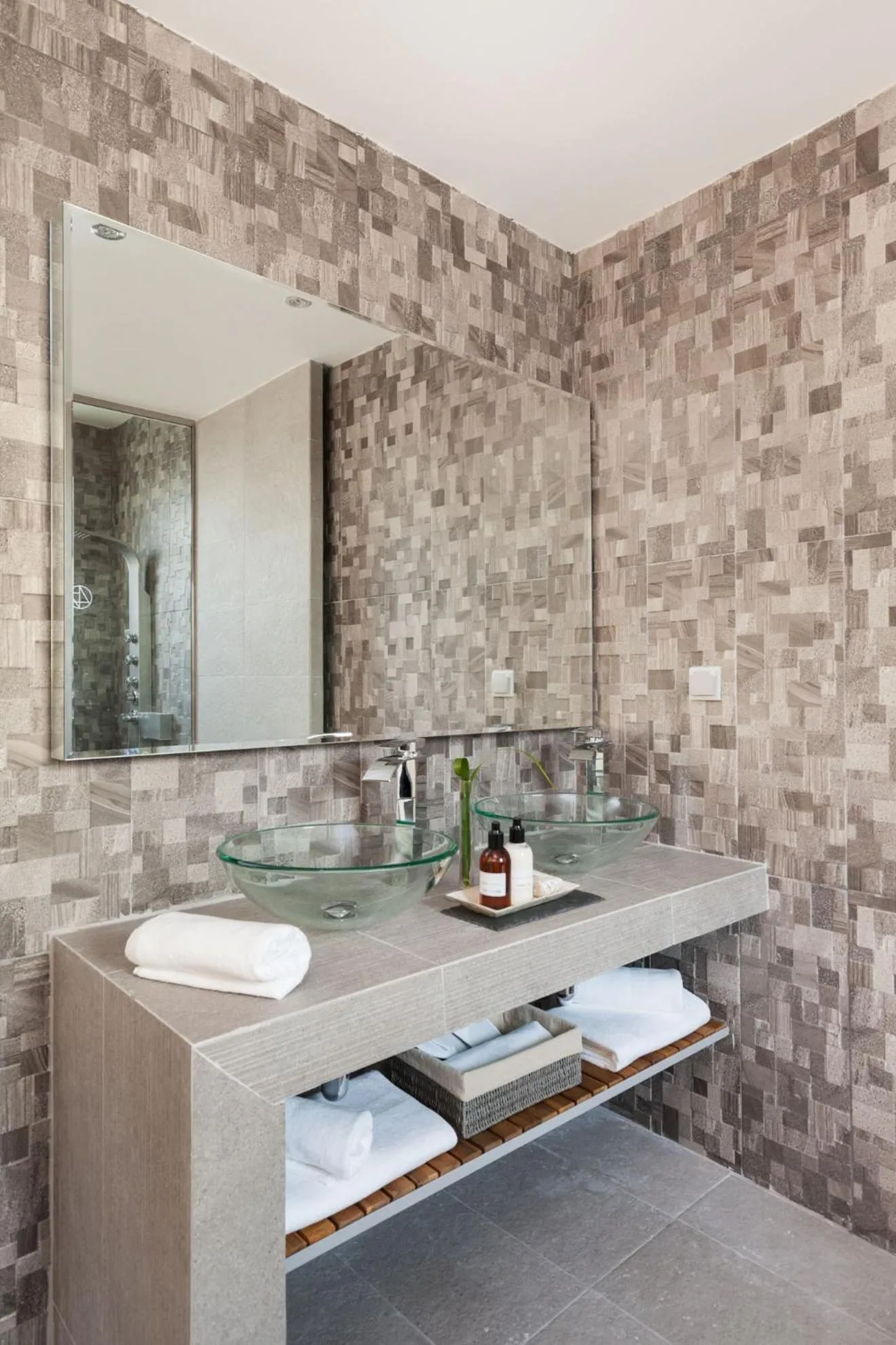 Bathroom in 47 Luxury Suites