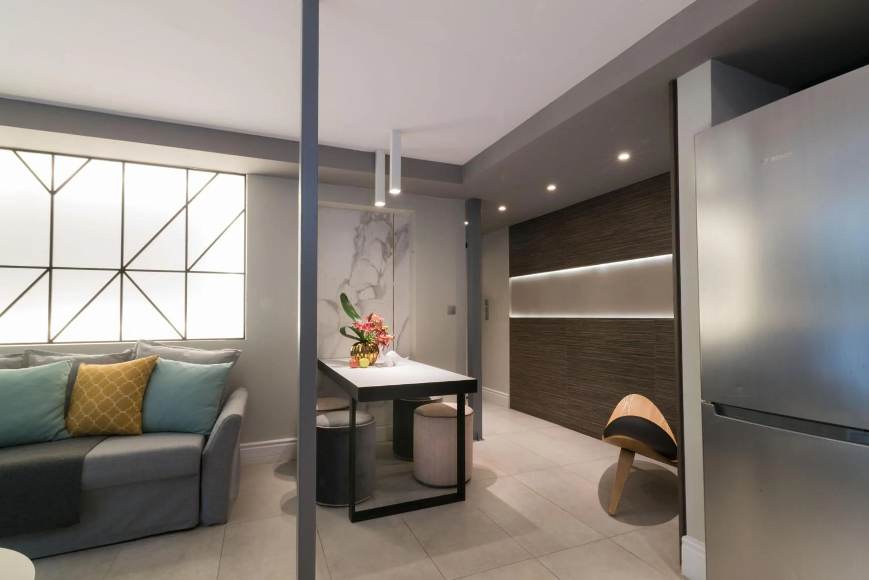 Photo of the whole room in 47 Luxury Suites