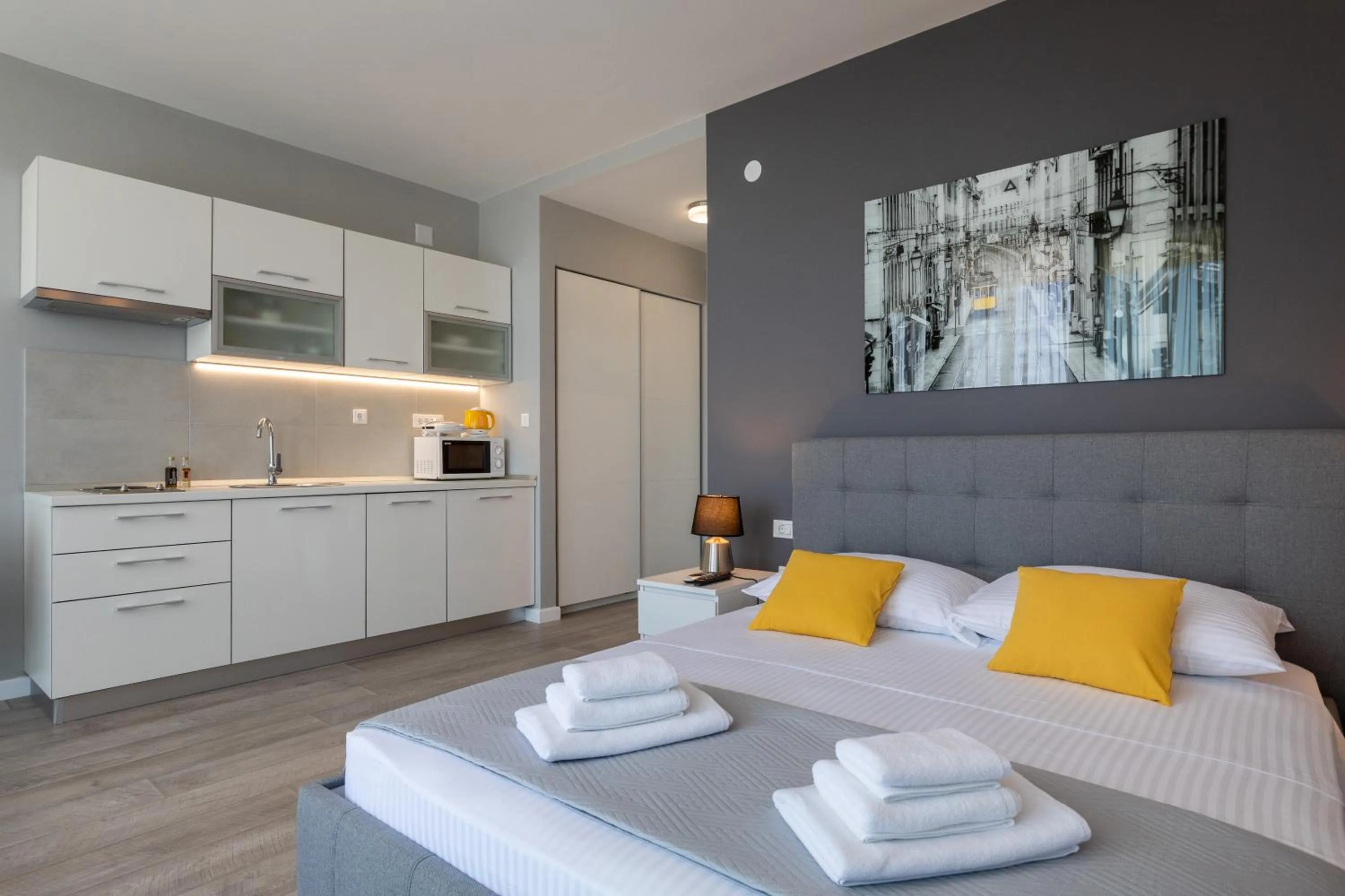 Bedroom in Apartments ZoomZoom