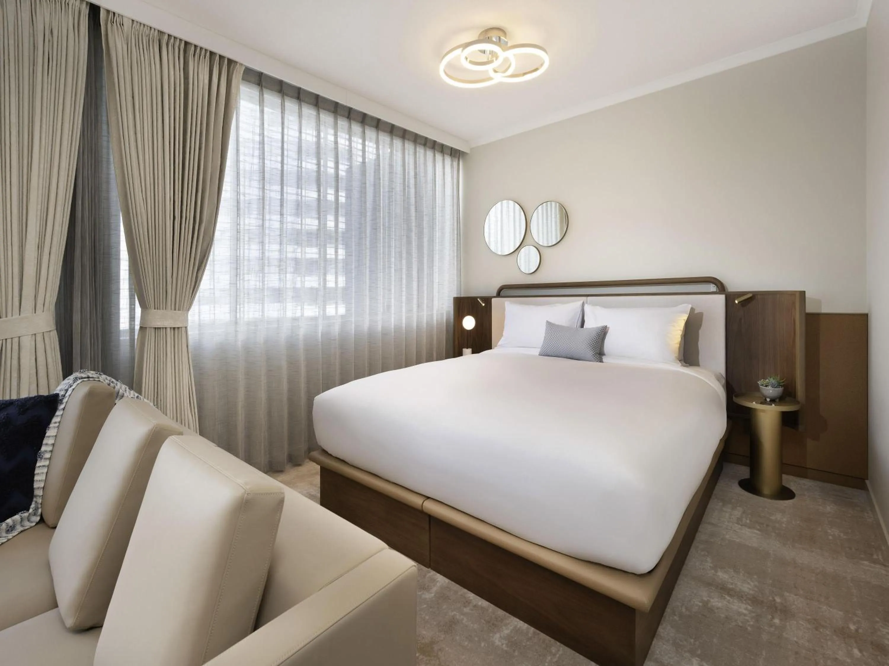 Bedroom, Bed in Mantra Terrace Brisbane