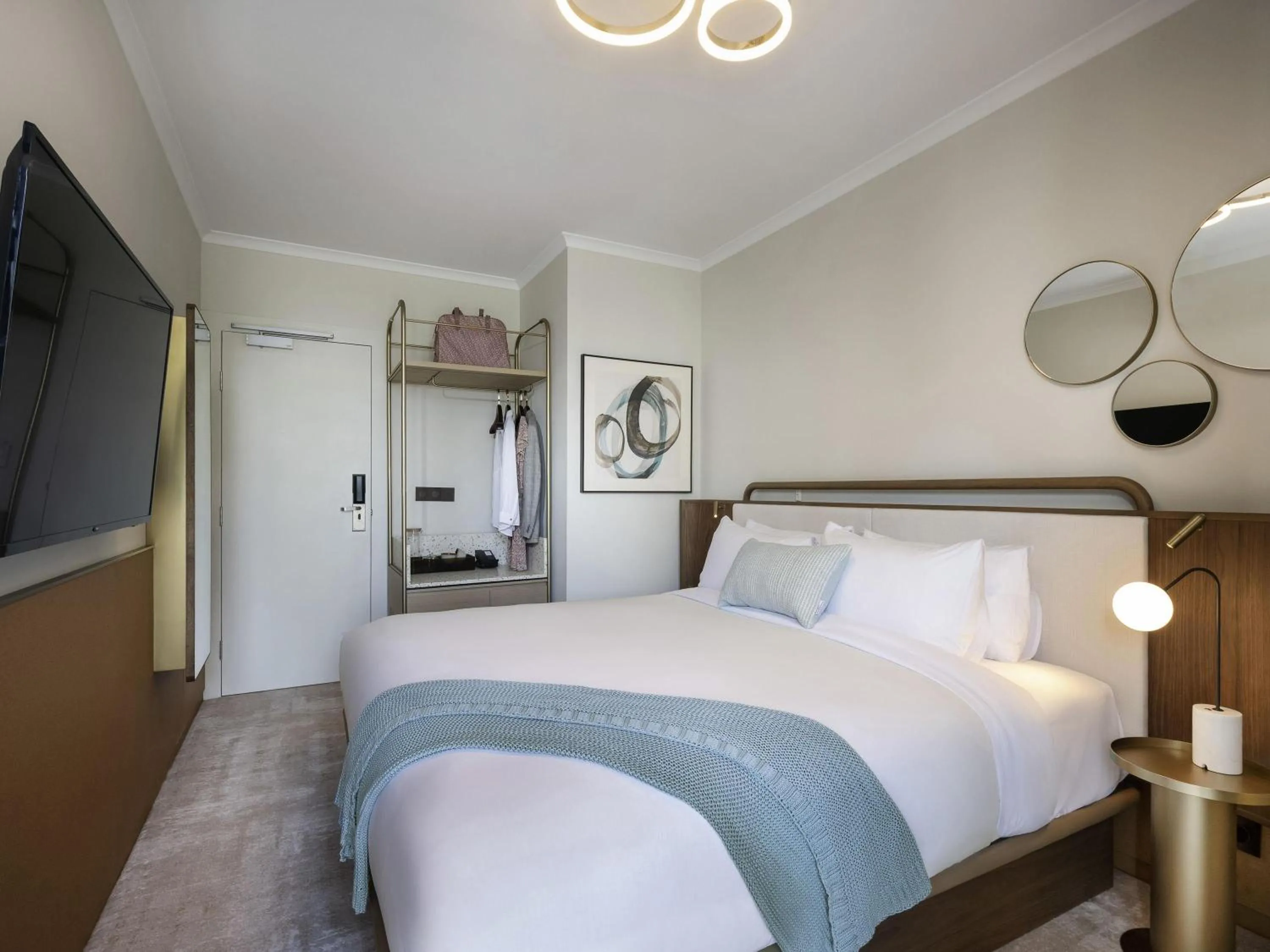 Bedroom, Bed in Mantra Terrace Brisbane