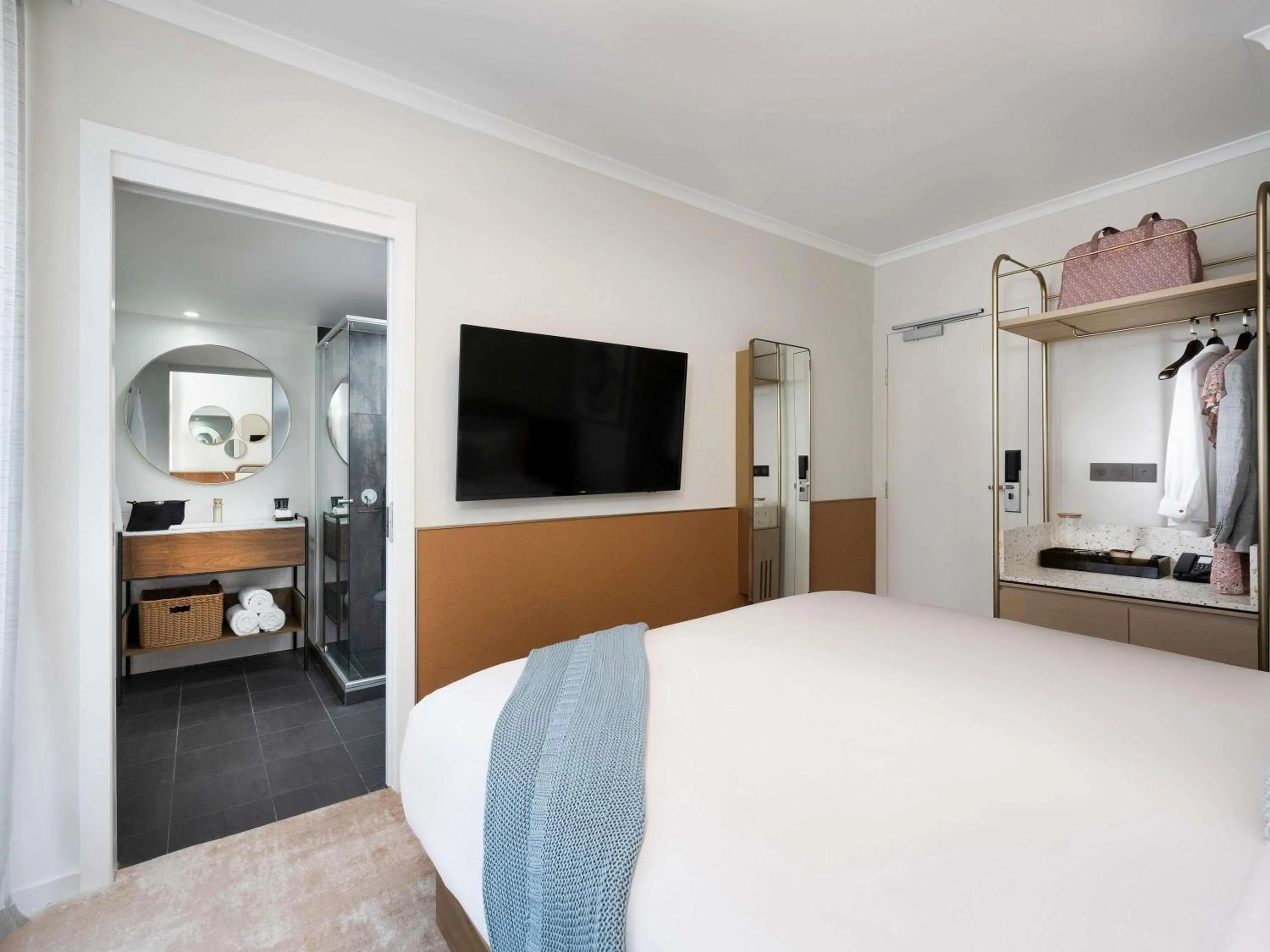 Bedroom, Bed in Mantra Terrace Brisbane