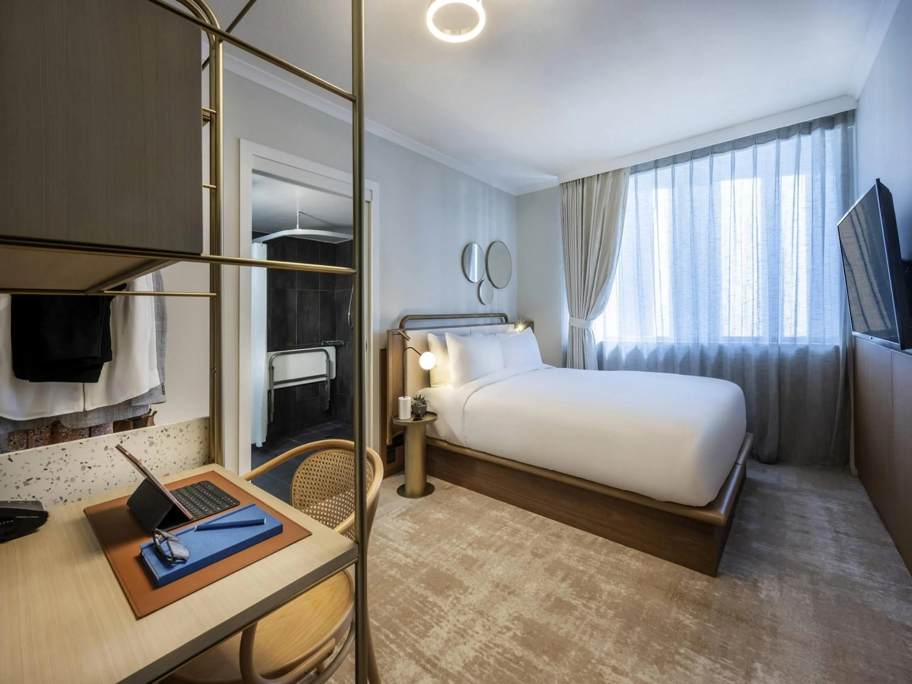 Bedroom, Bed in Mantra Terrace Brisbane