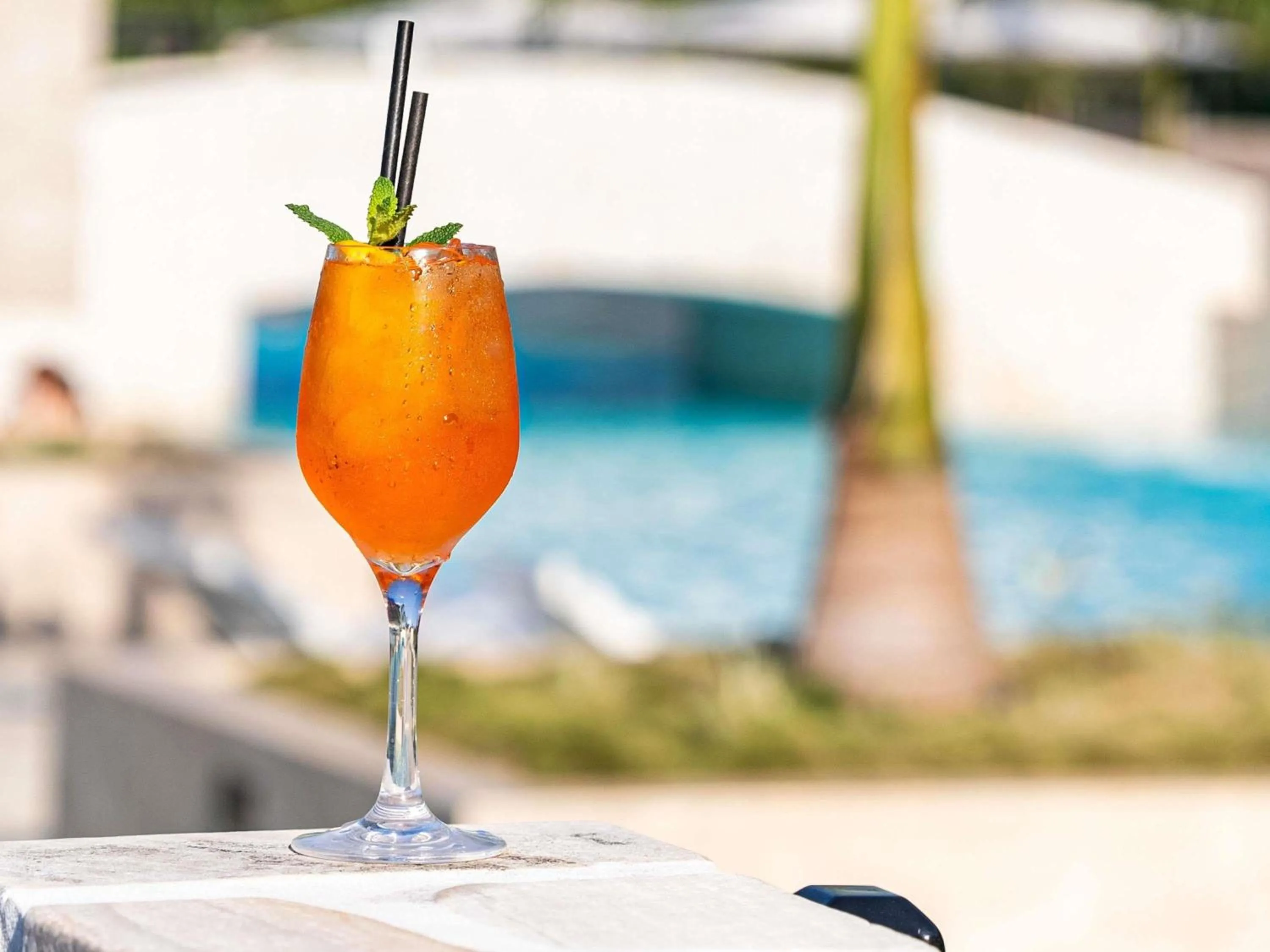 Restaurant/places to eat in Novotel Darwin Airport