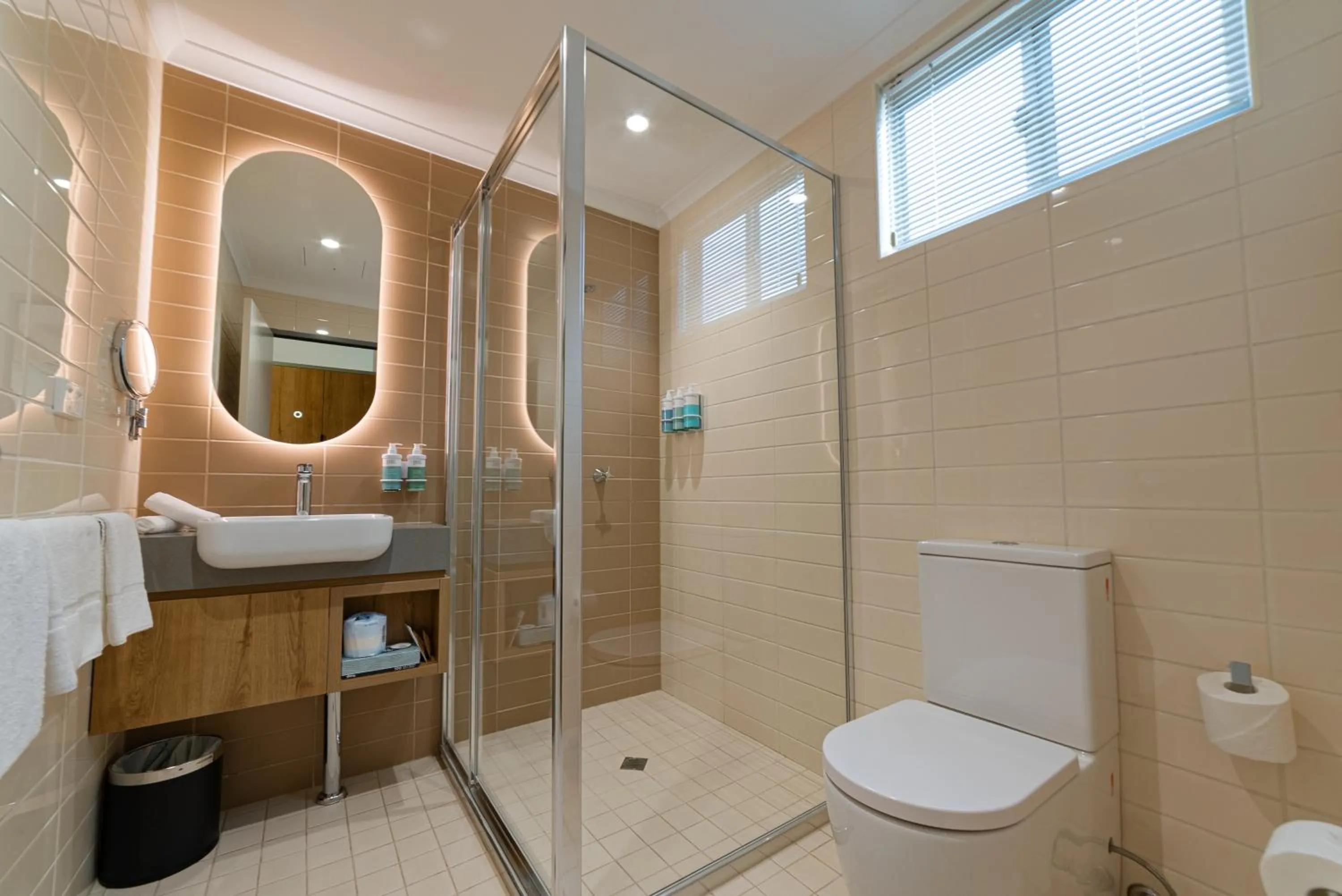 Bathroom in Novotel Darwin Airport