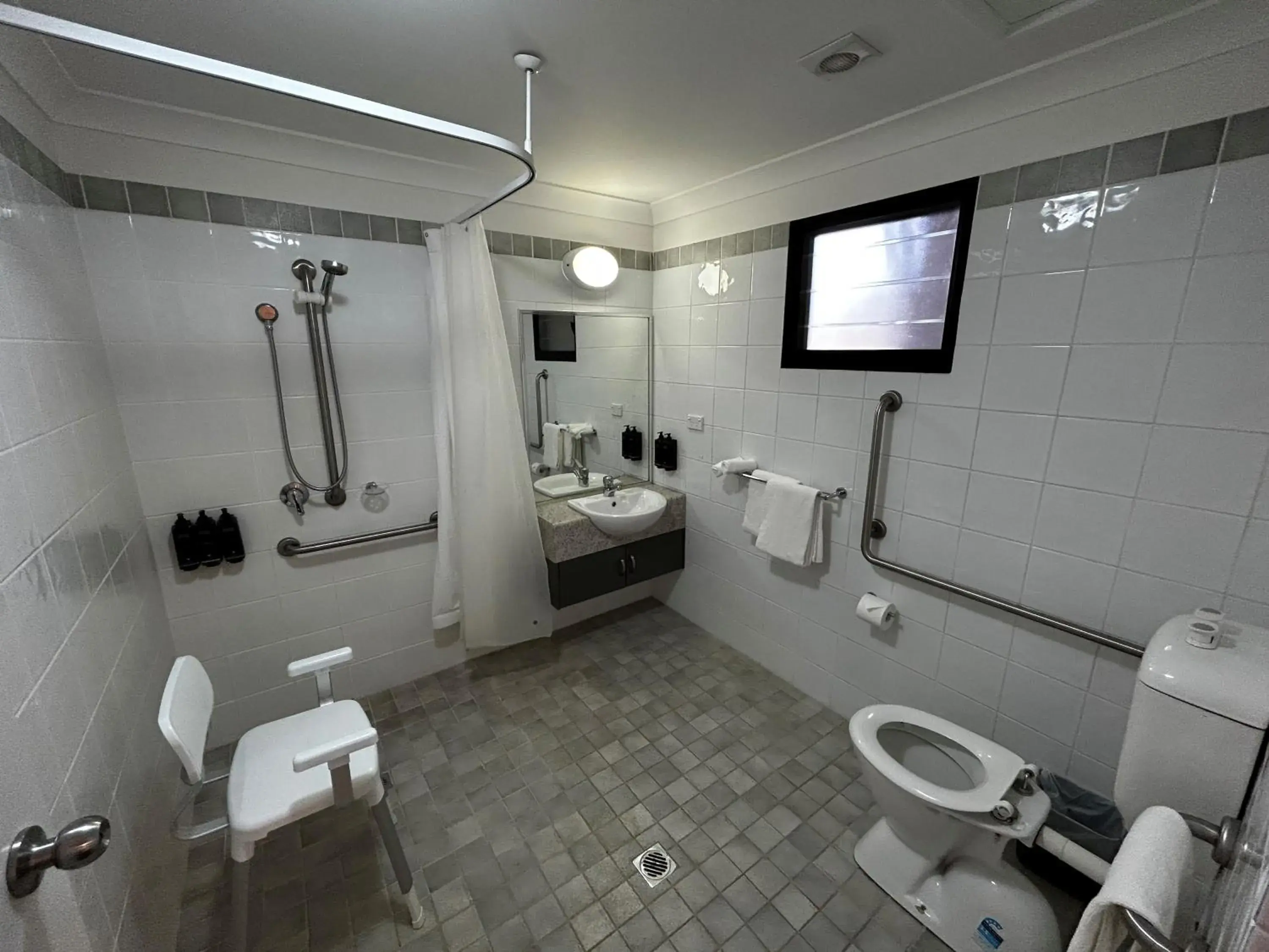 Superior Room with One Queen and One Single Bed in Mercure Darwin Airport Resort Superior Room with One Queen and One Single Bed in Mercure Darwin Airport Resort