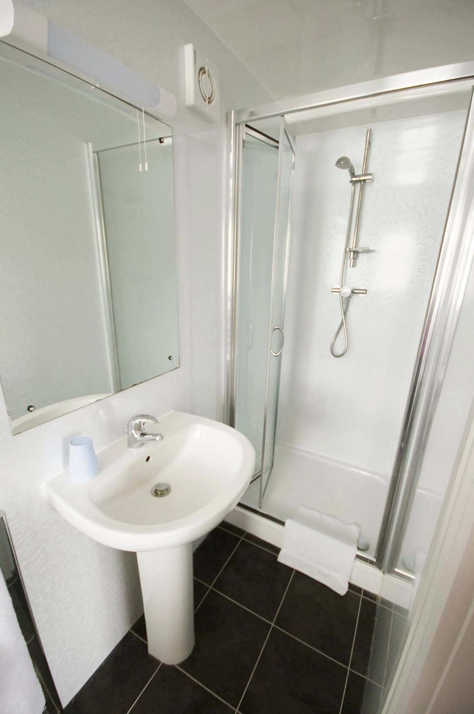 Bathroom in Crown Hotel Wetheral