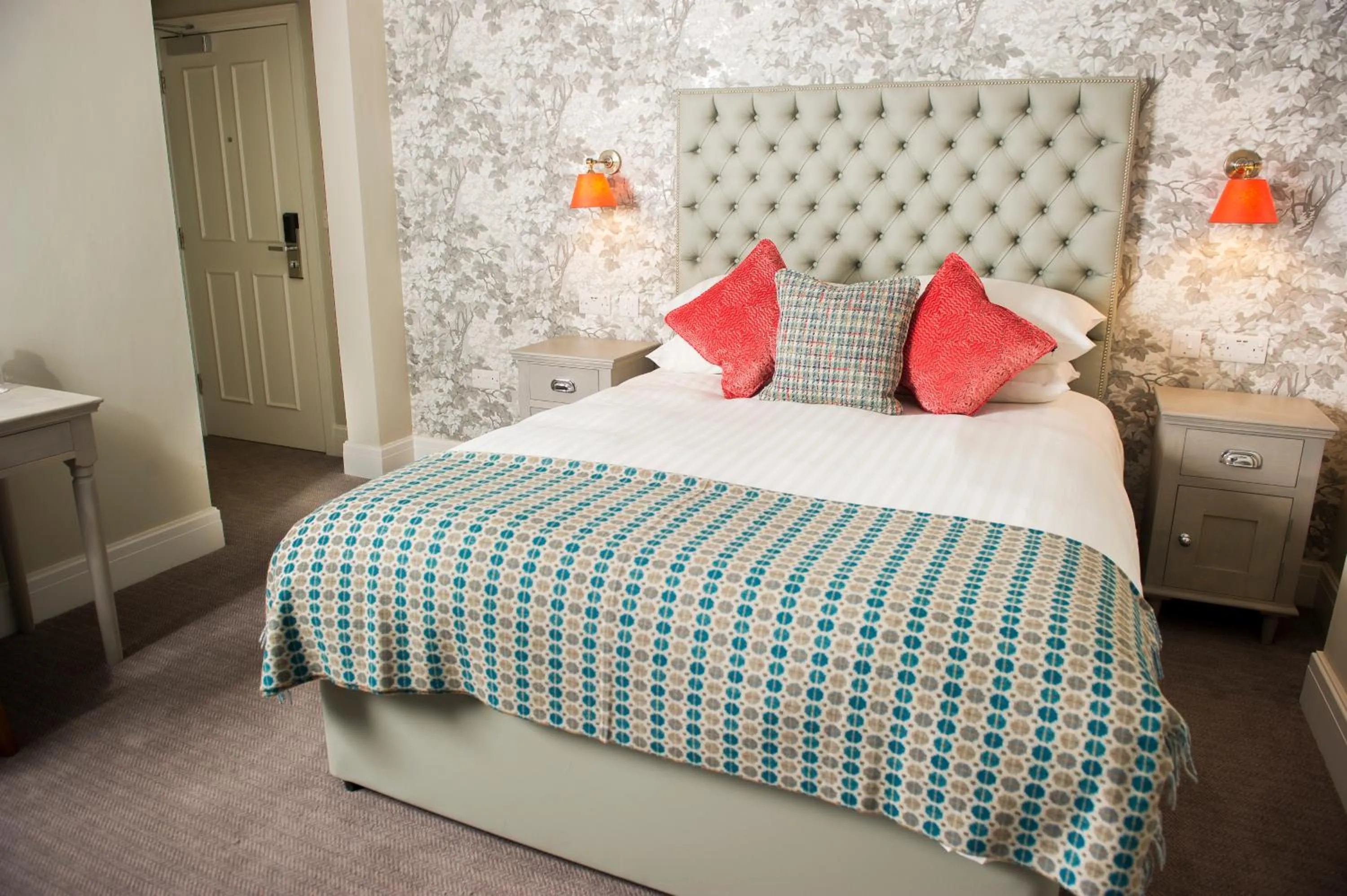 Bedroom, Bed in Crown Hotel Wetheral