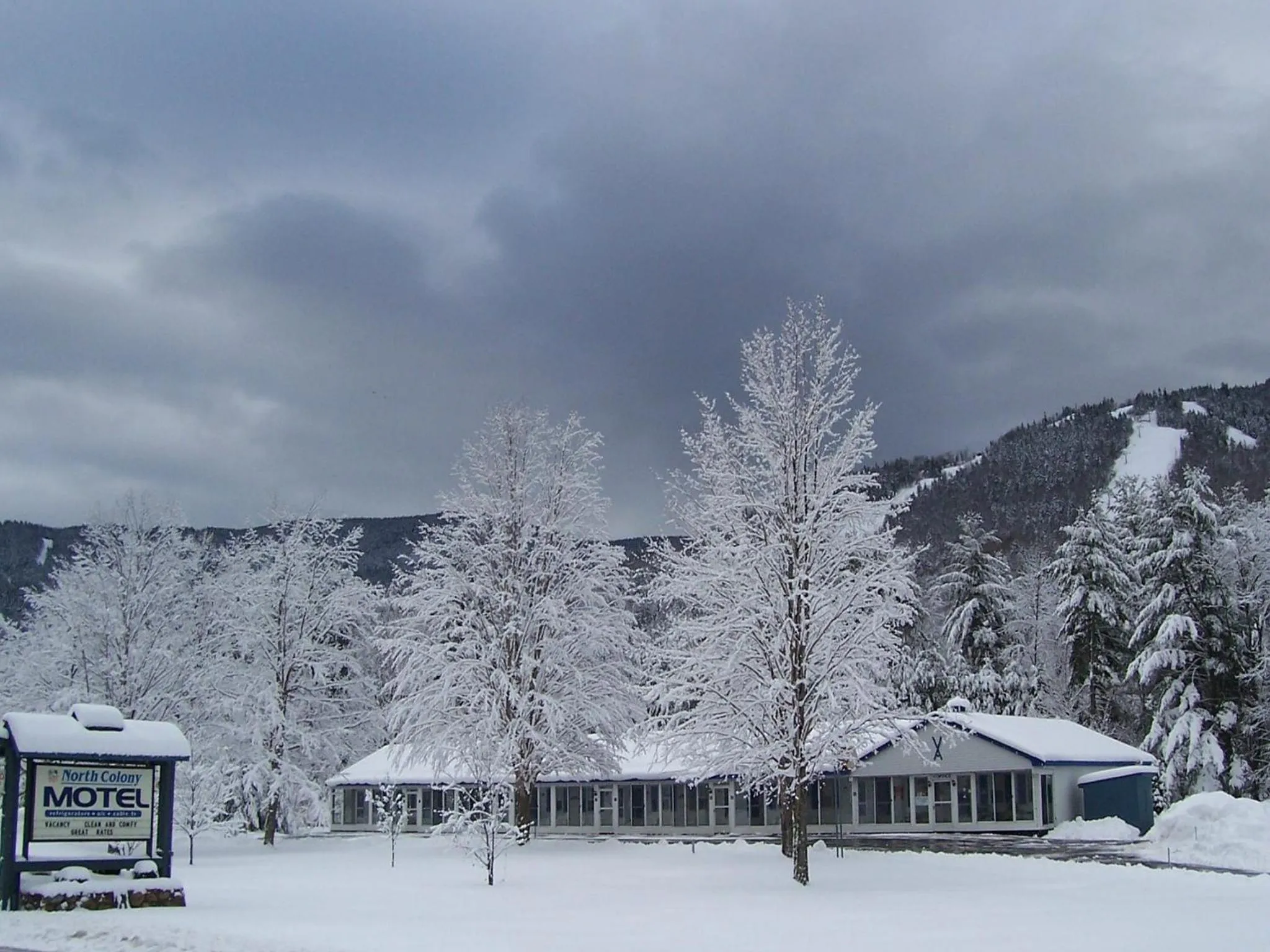 Property logo or sign in North Colony Motel and Cottages