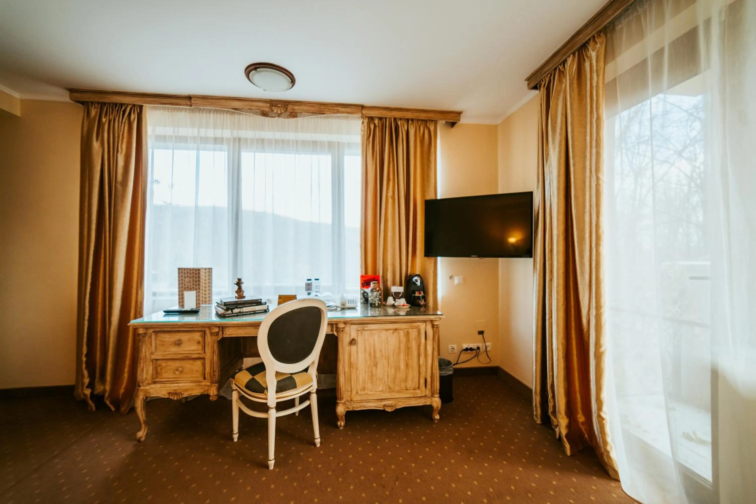 hair dresser in SunGarden Golf & Spa Resort