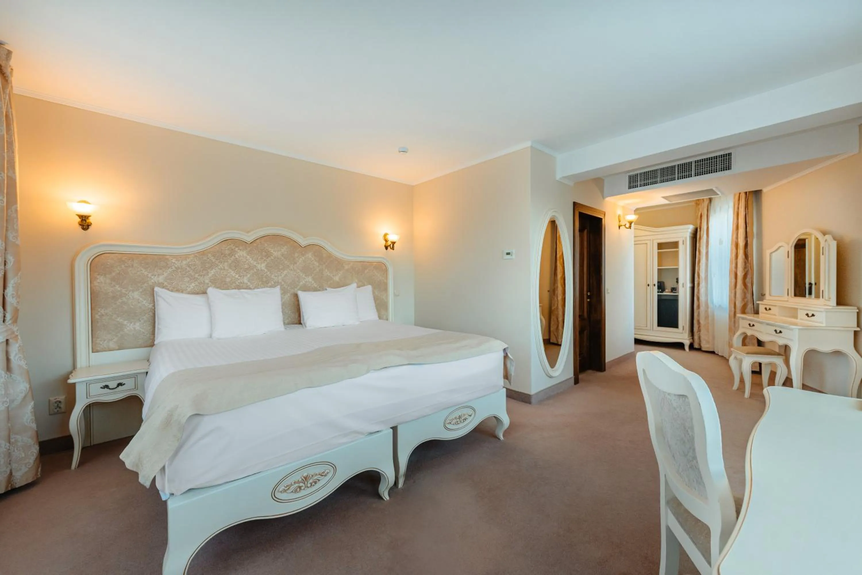 Bedroom, Bed in SunGarden Golf & Spa Resort