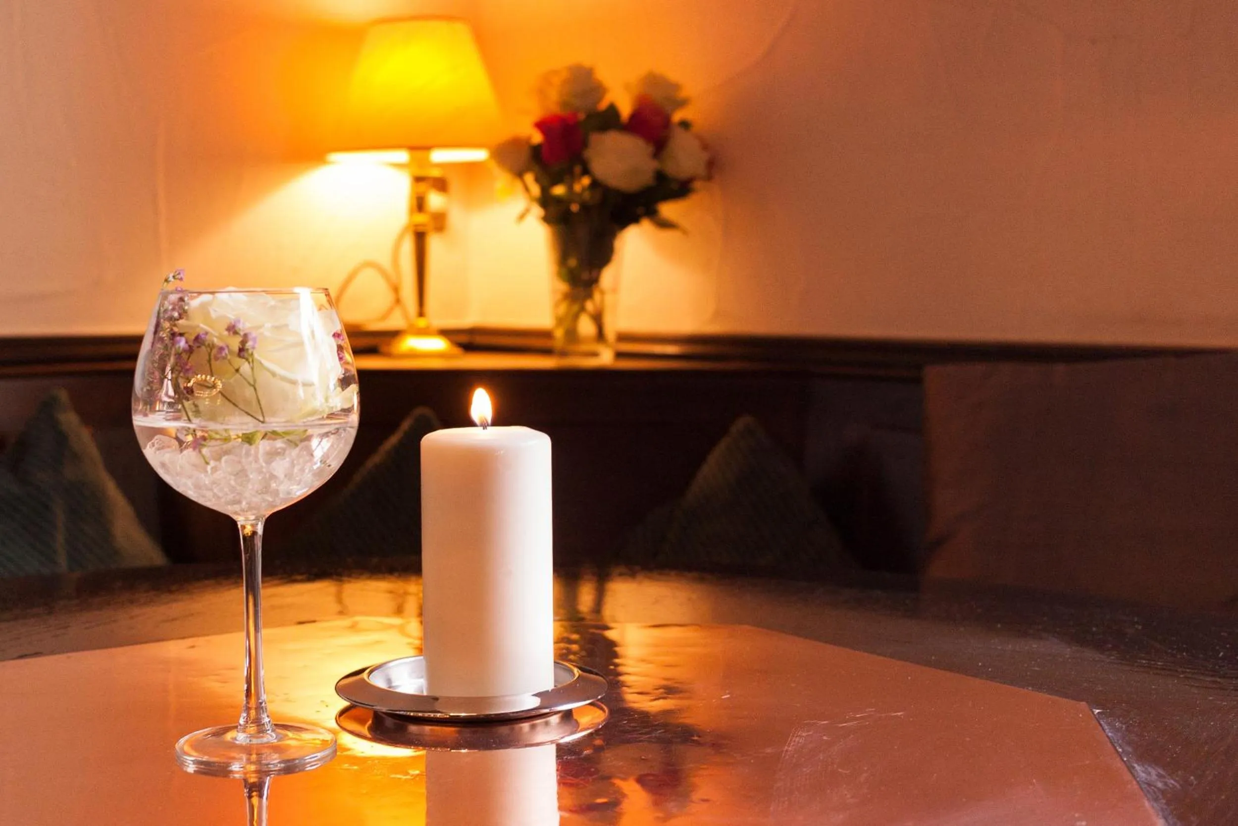 Seating area in Mühlenkamp Hotel & Gastronomie