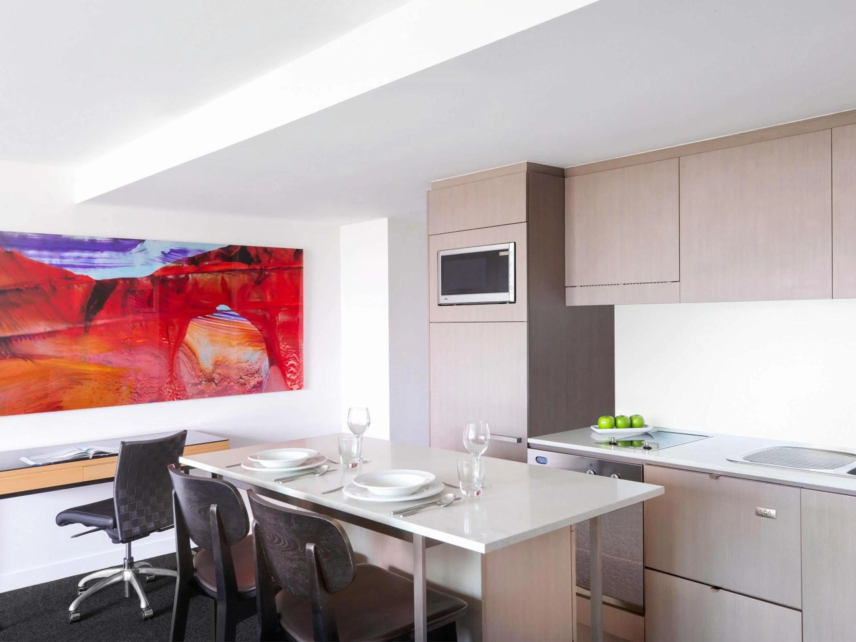 Property building in Mantra South Bank Brisbane