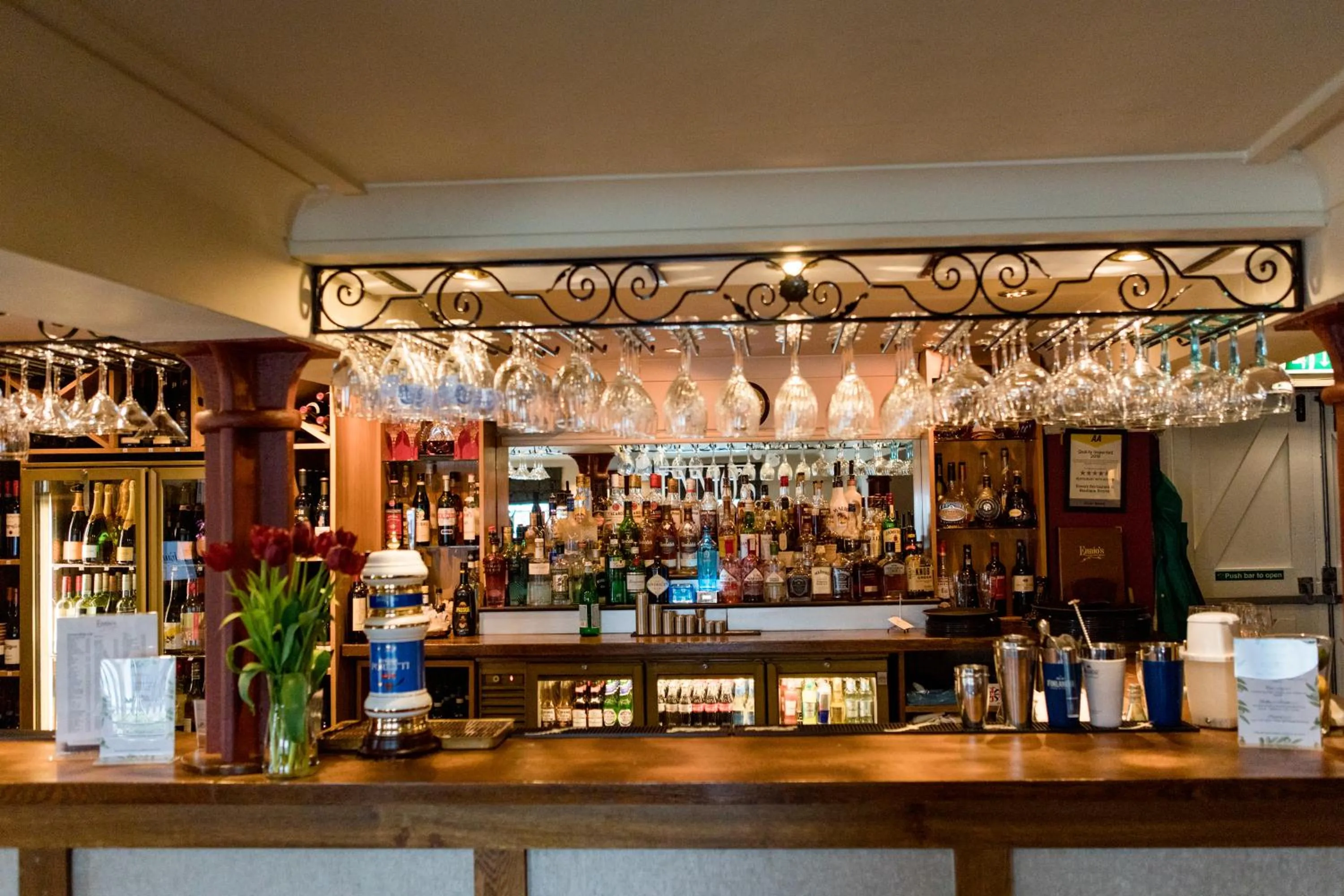 Lounge or bar in Ennios Boutique Hotel