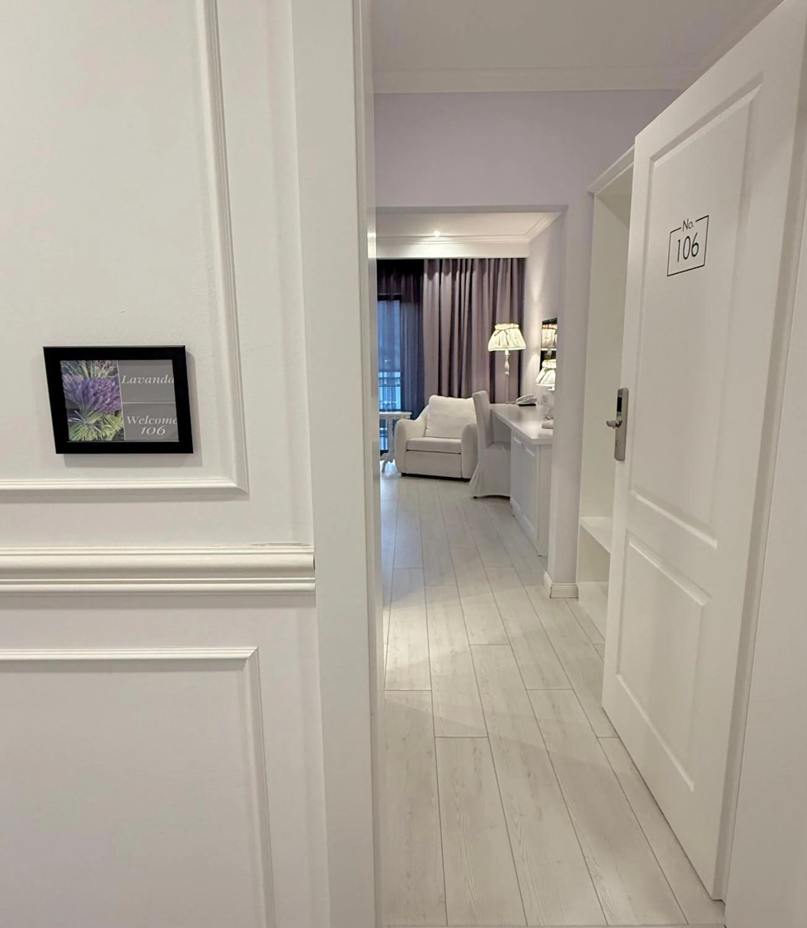 Bed in Krystal Boutique Mansion