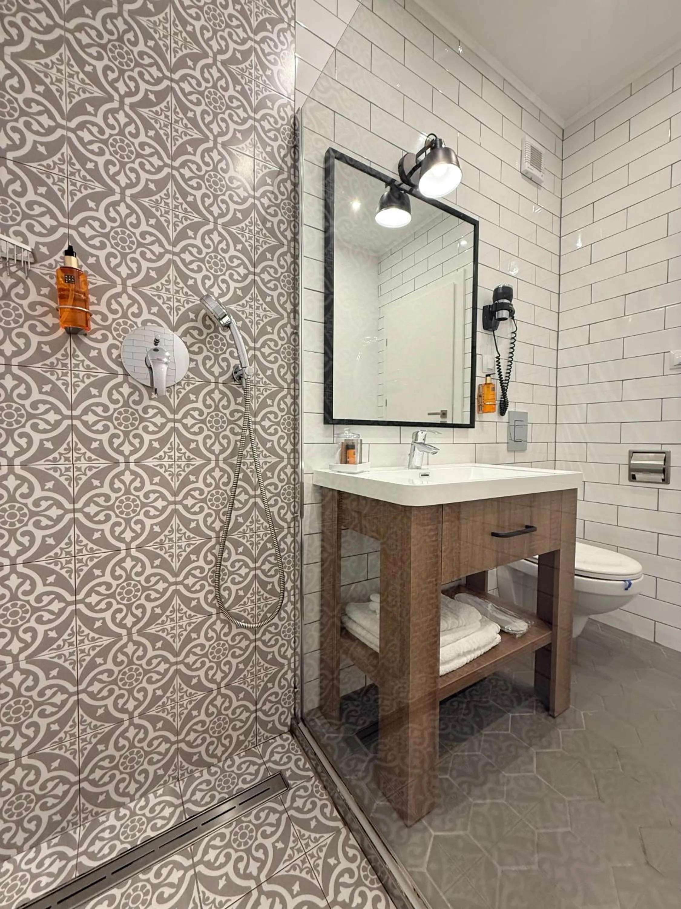 Krystal Boutique Mansion