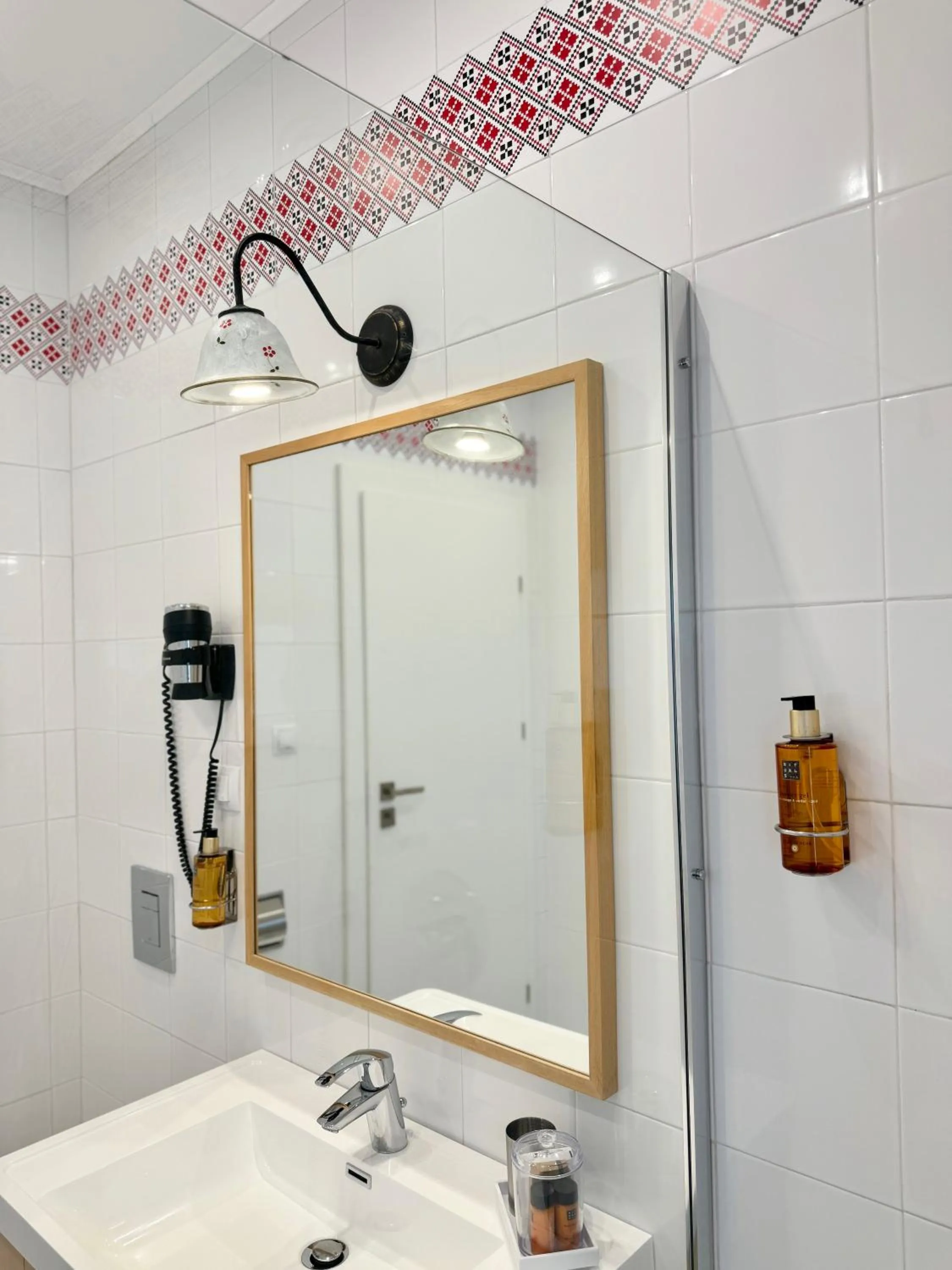 Krystal Boutique Mansion