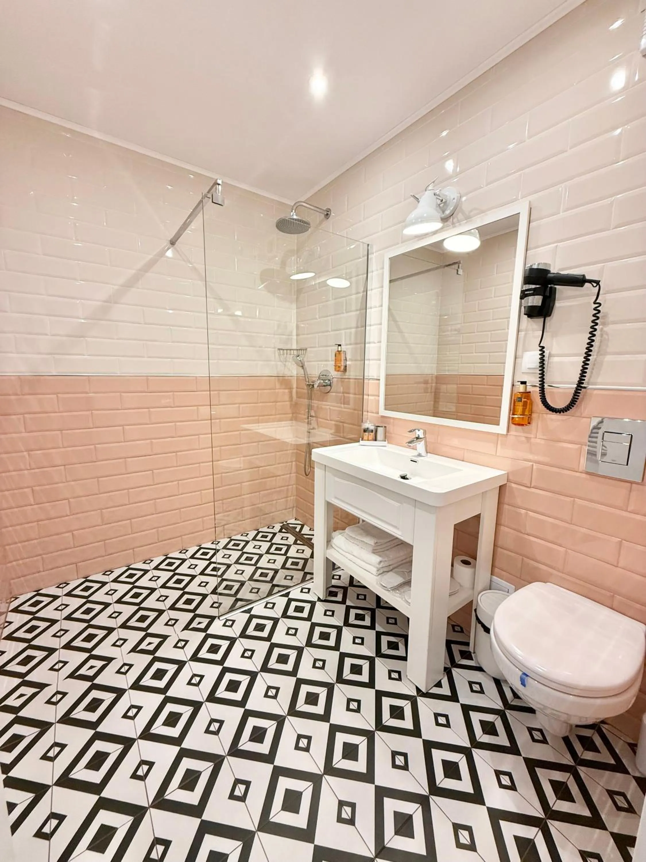 Krystal Boutique Mansion