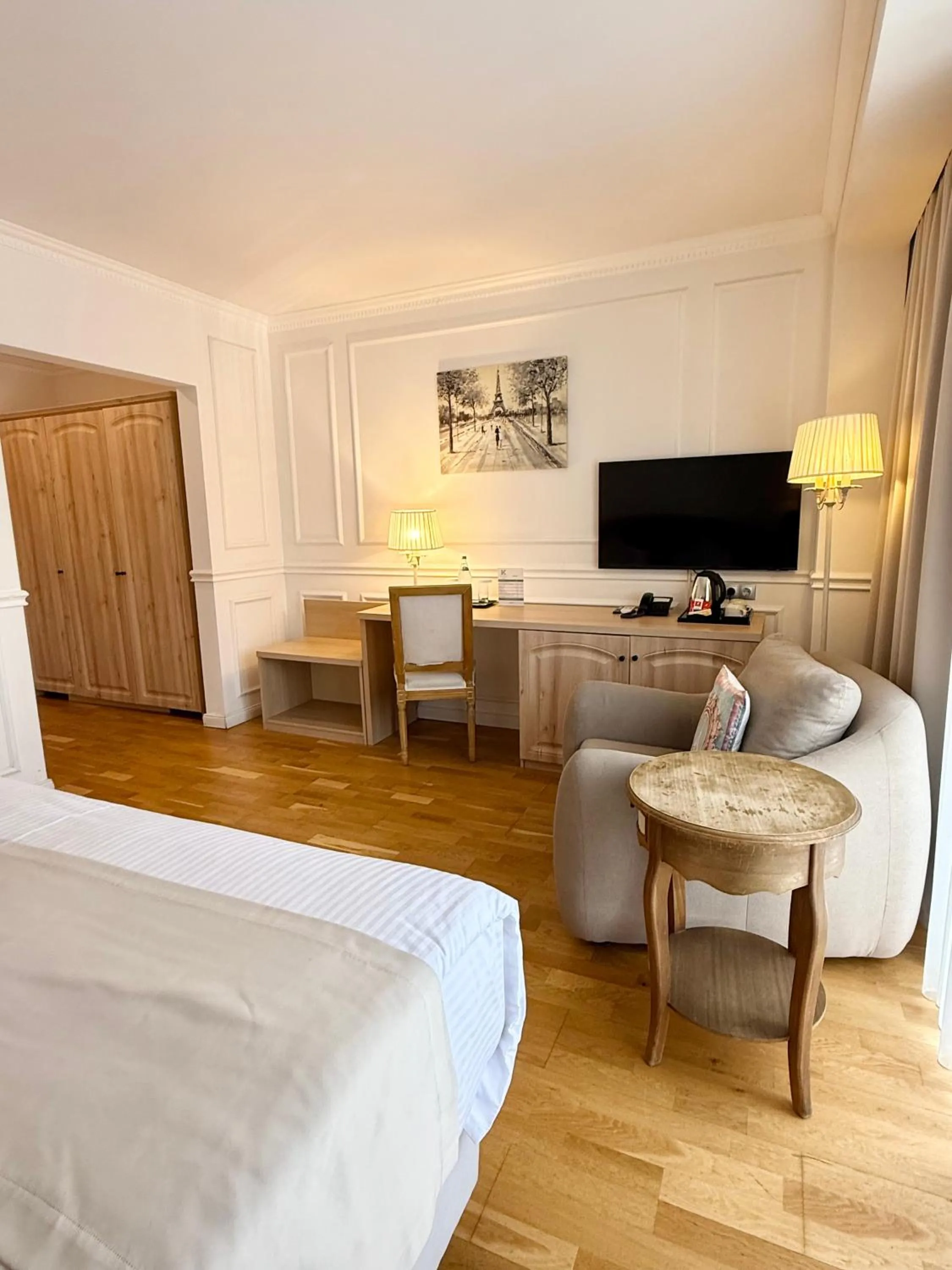 Bed in Krystal Boutique Mansion