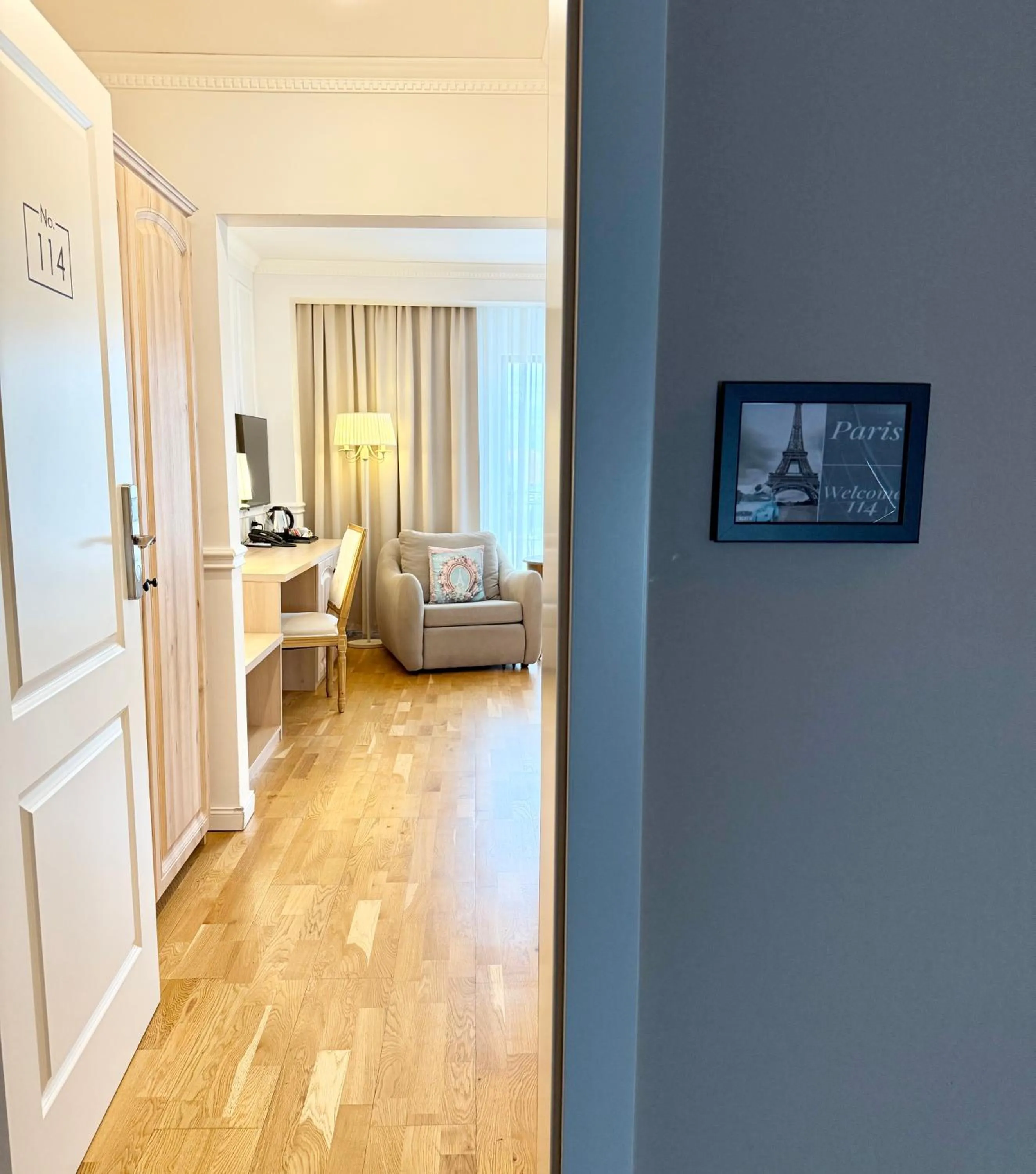 Krystal Boutique Mansion